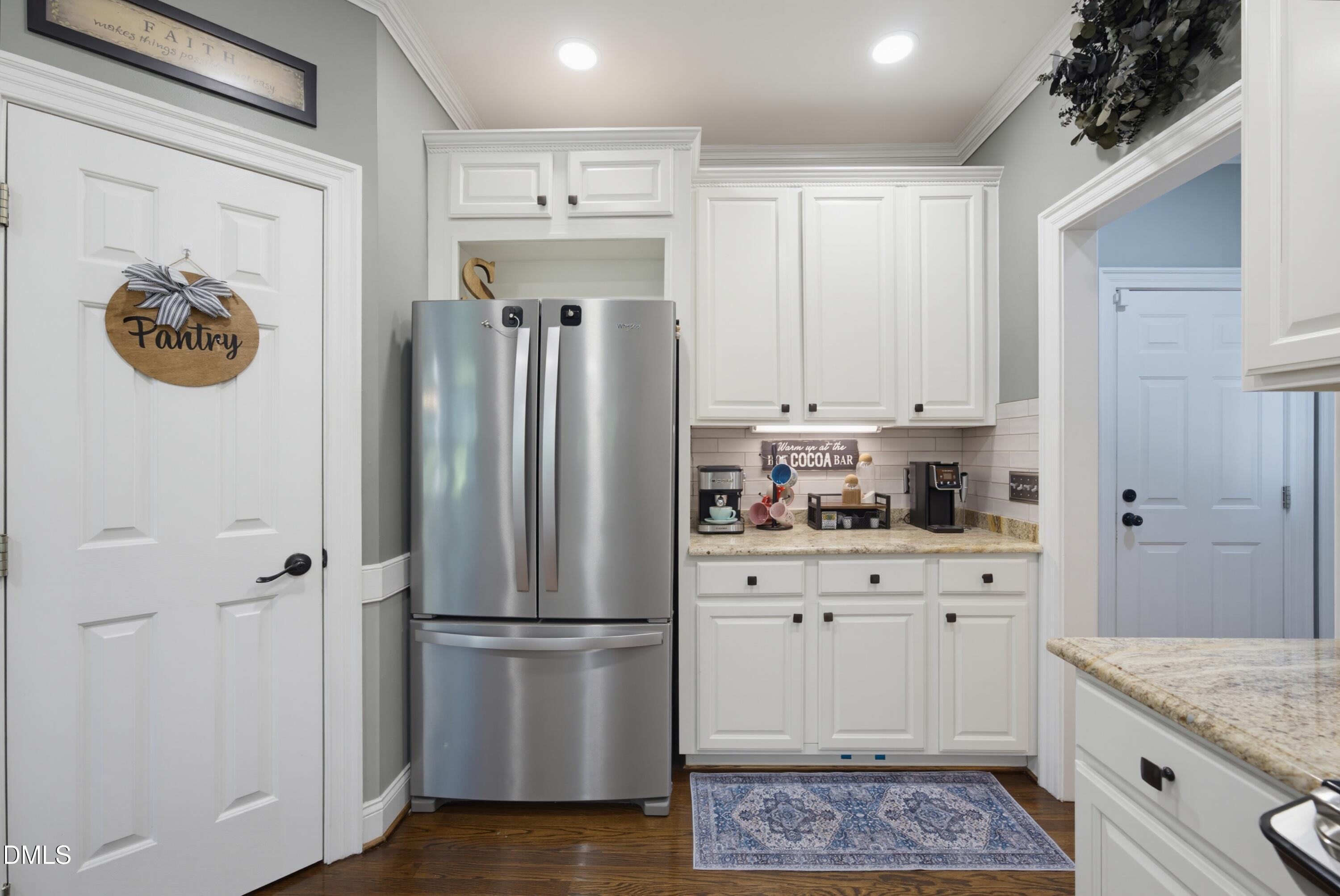 200 Cherry Laurel Drive Property Photo 18