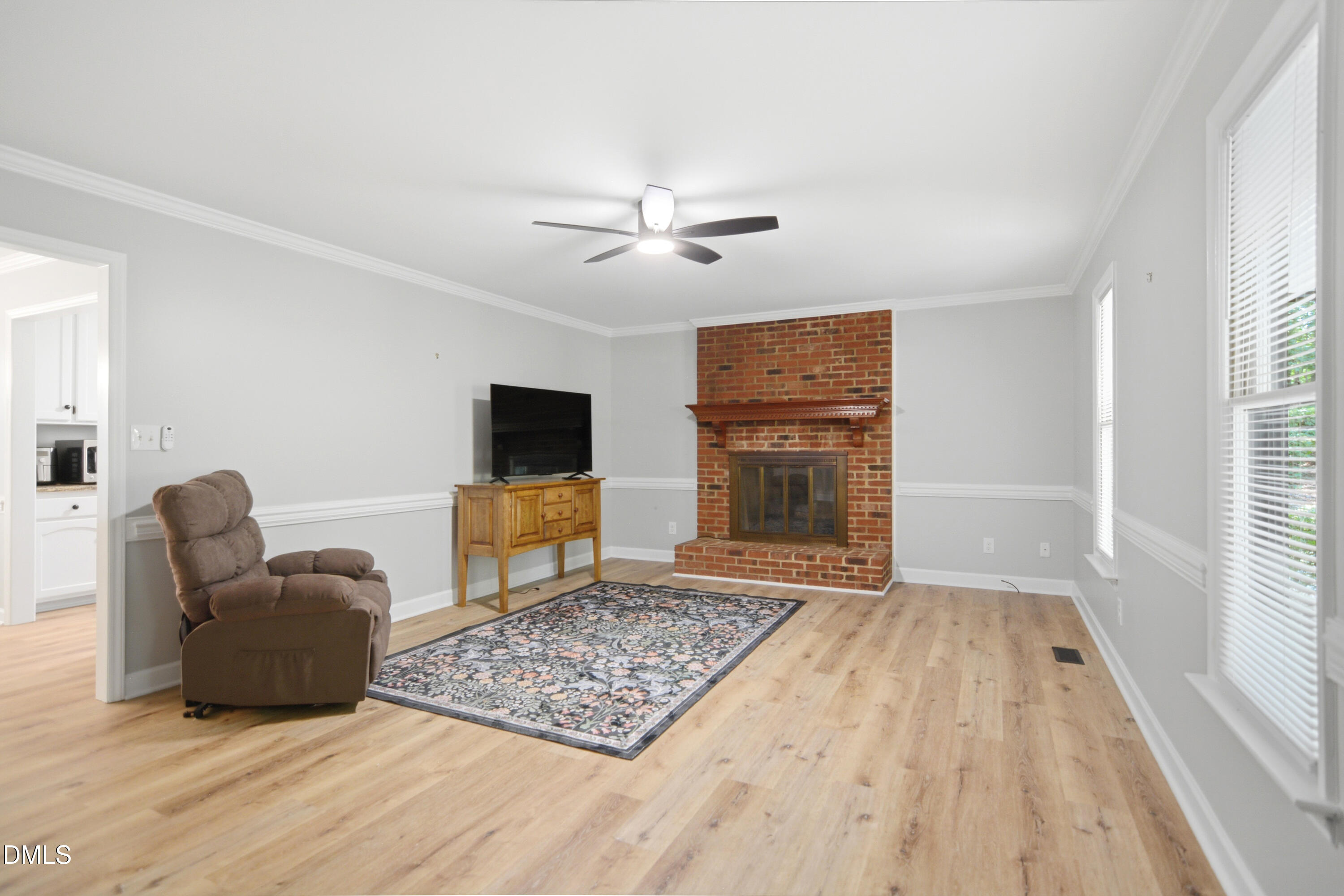 6016 Hampton Ridge Road Property Photo 3