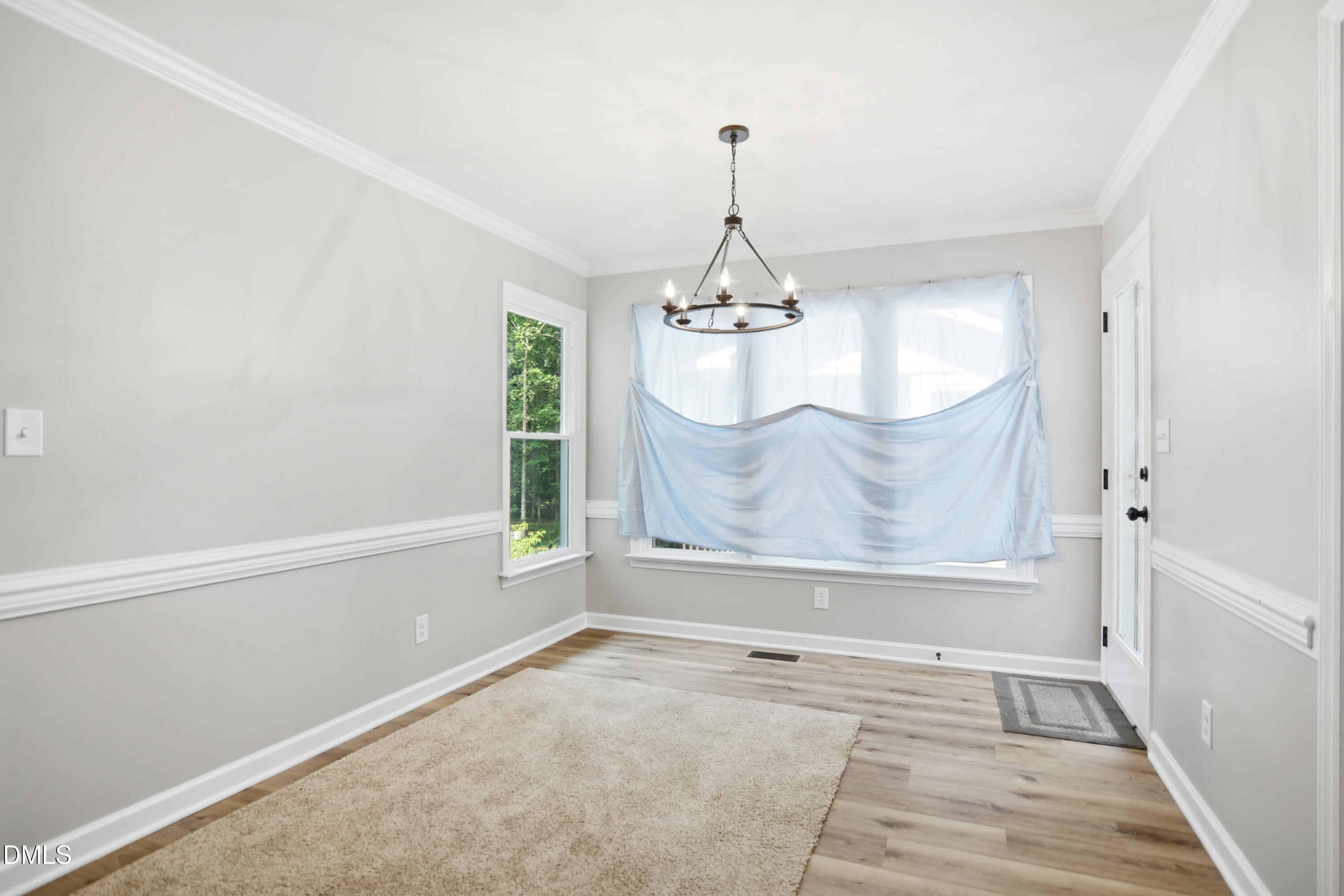 6016 Hampton Ridge Road Property Photo 5