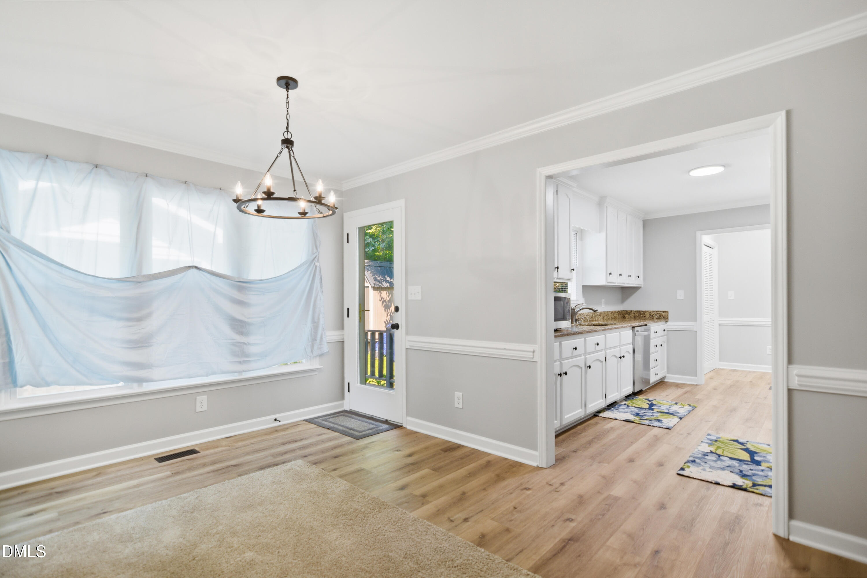6016 Hampton Ridge Road Property Photo 6