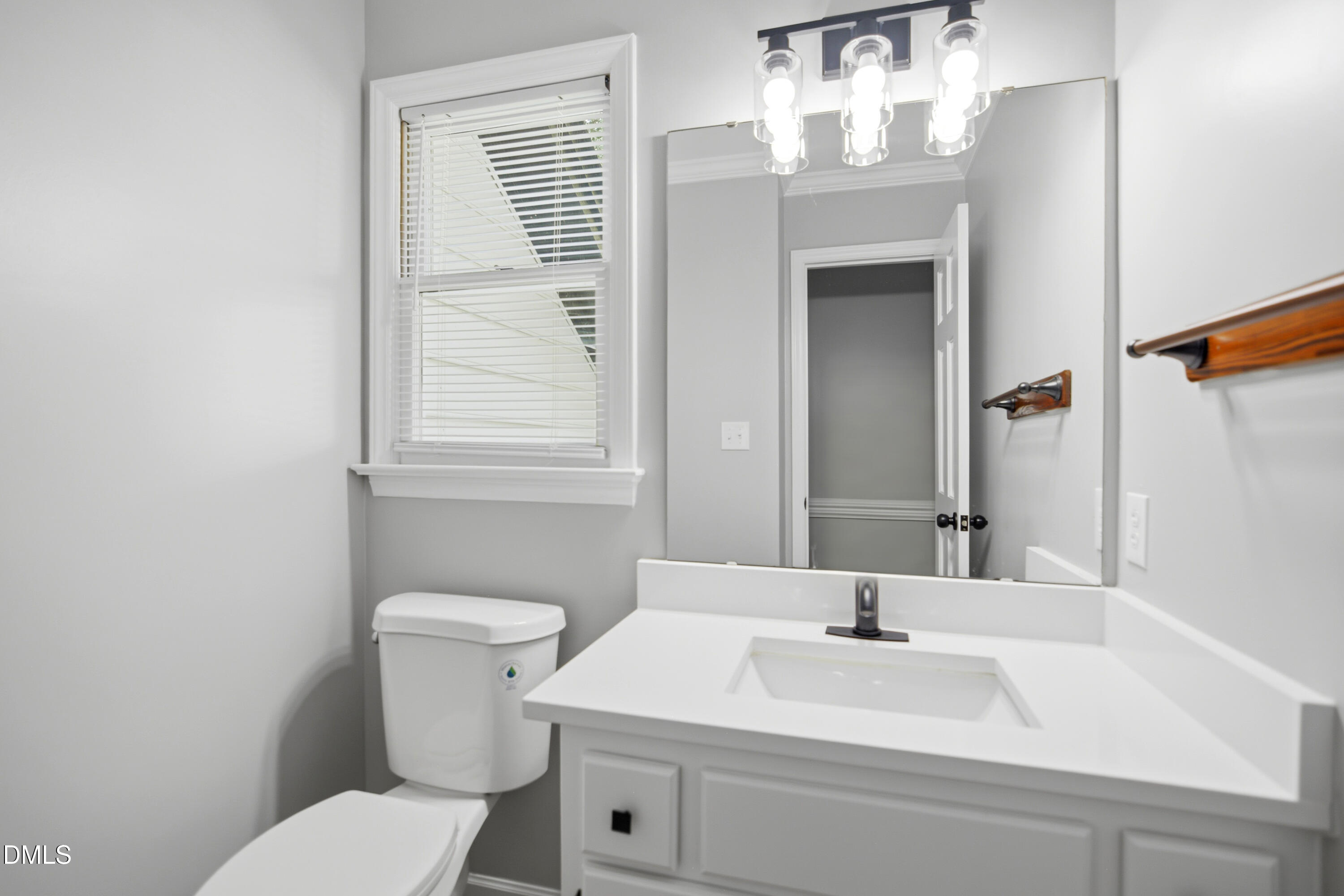 6016 Hampton Ridge Road Property Photo 10