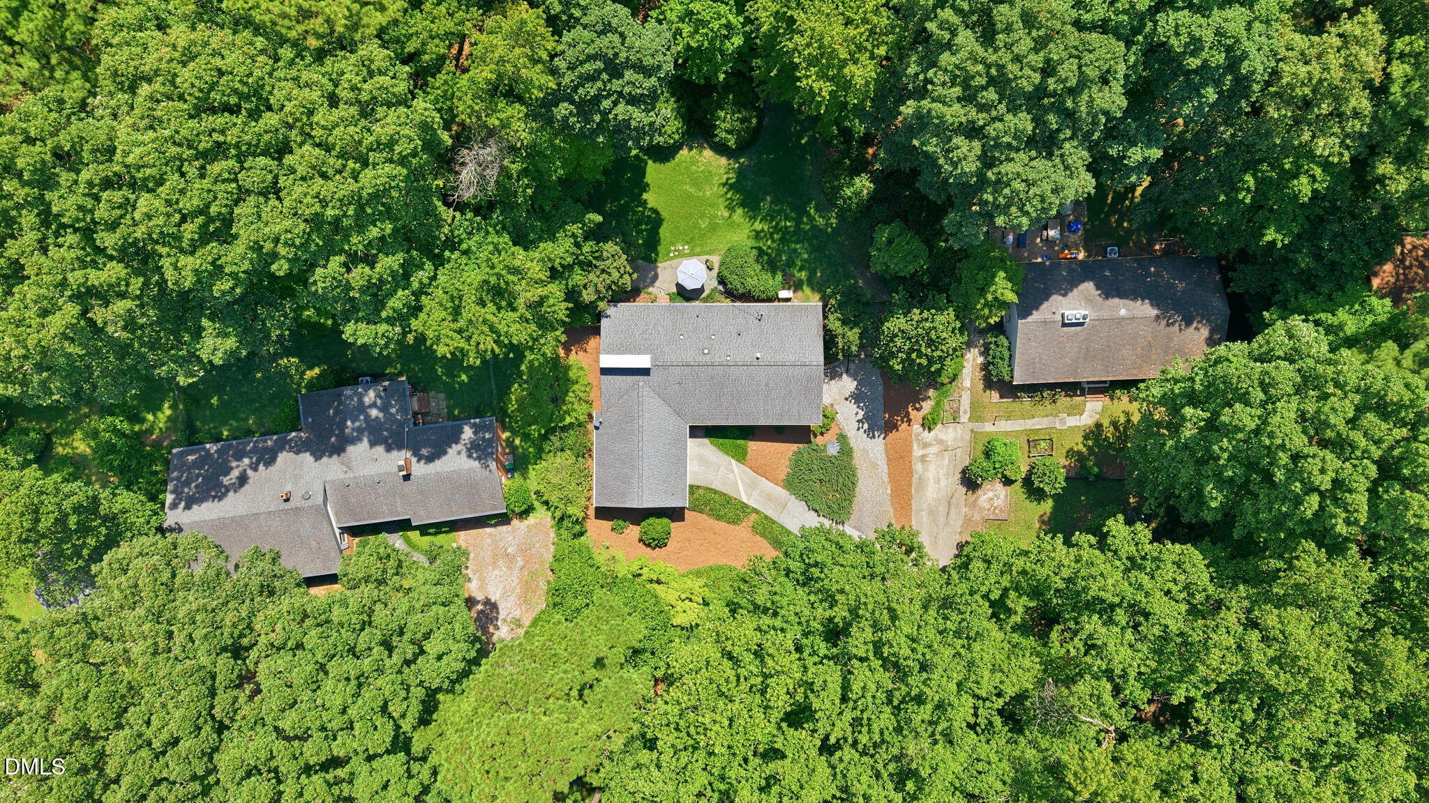 1207 Fairlane Road Property Photo 3