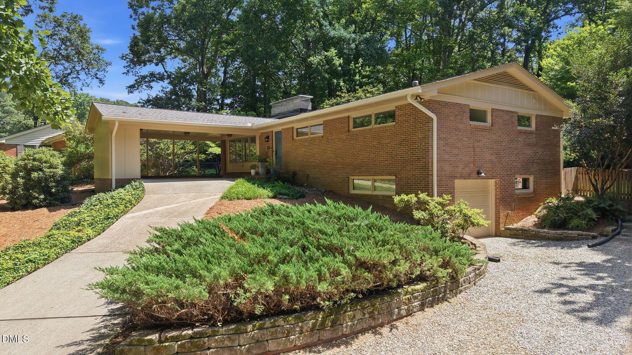 1207 Fairlane Road Property Photo 5