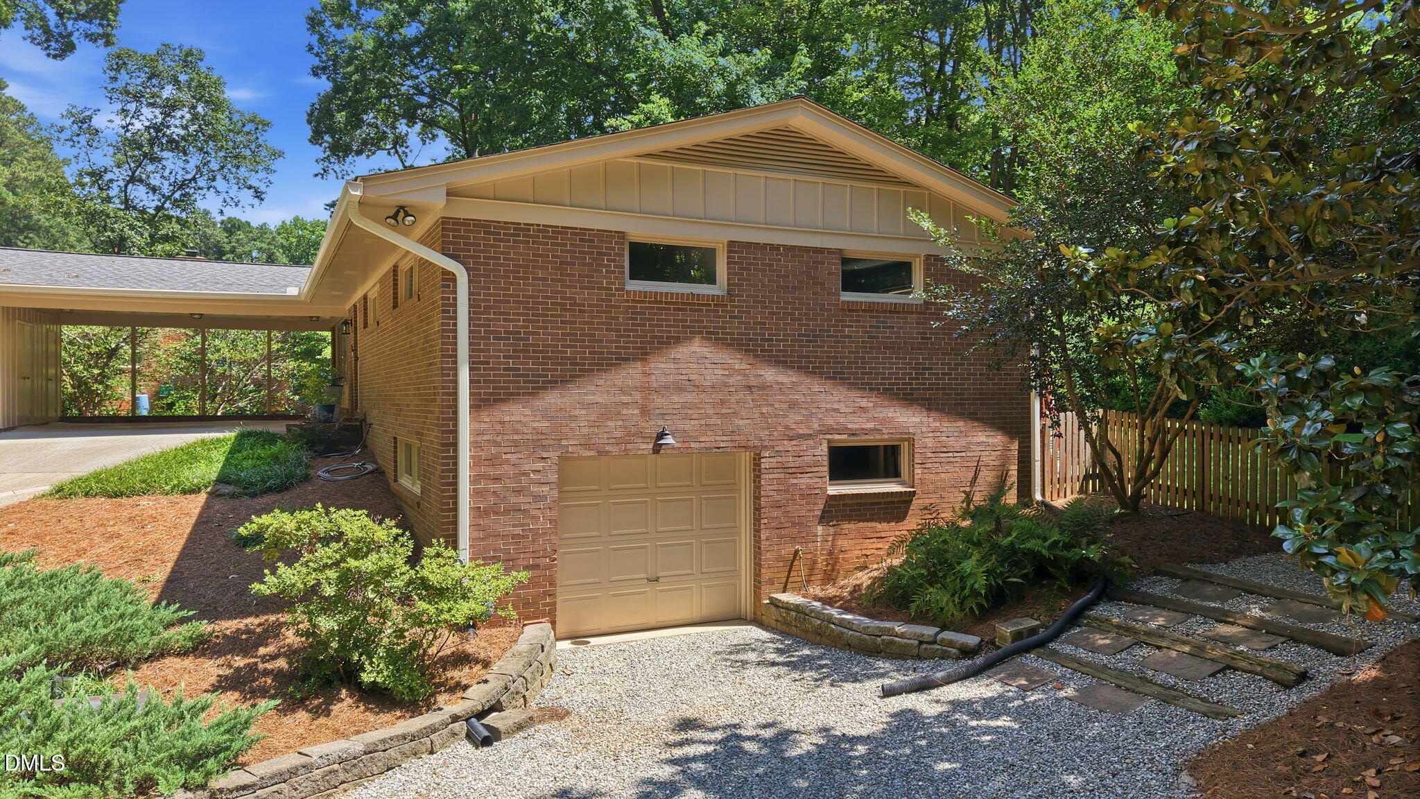 1207 Fairlane Road Property Photo 7