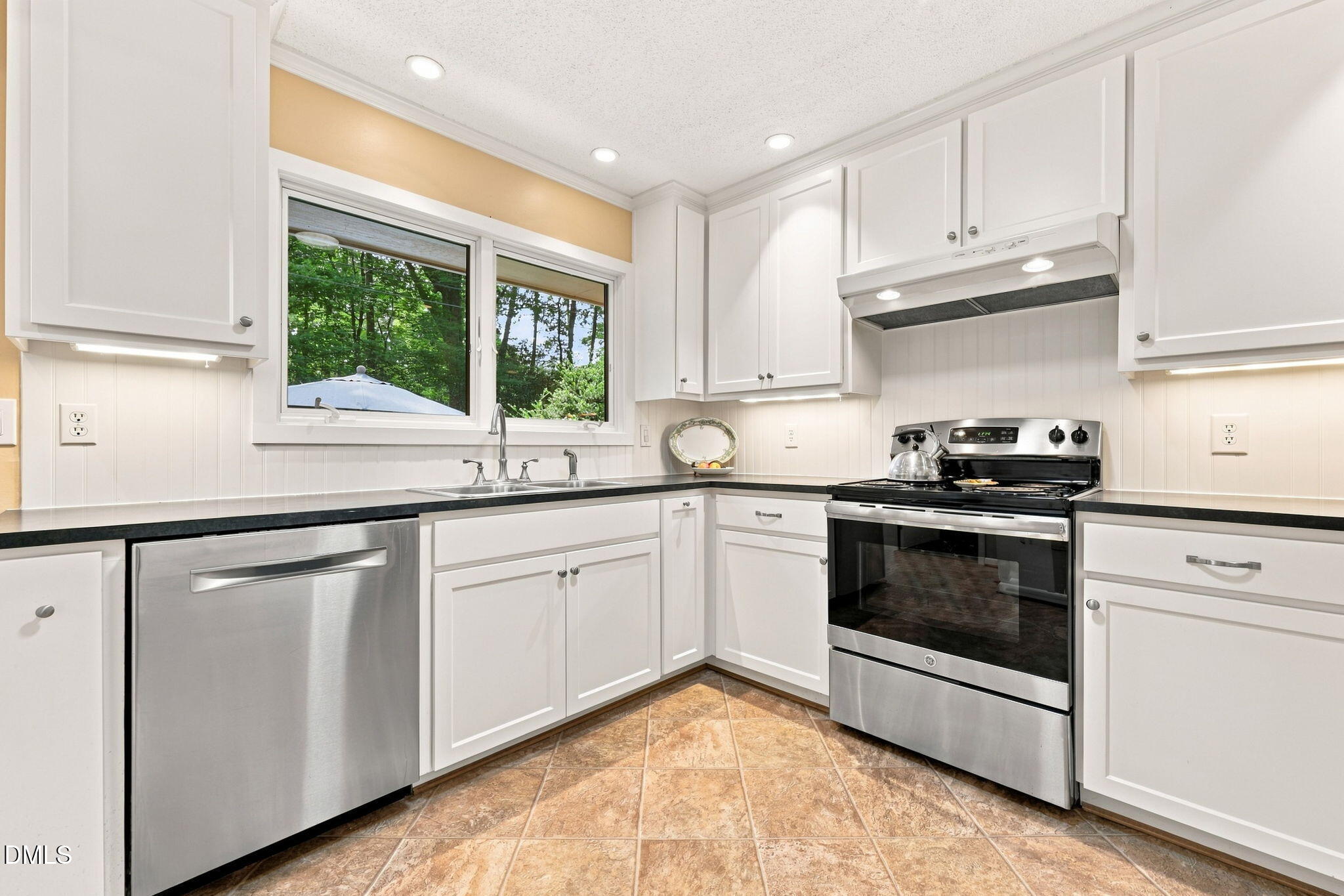 1207 Fairlane Road Property Photo 19