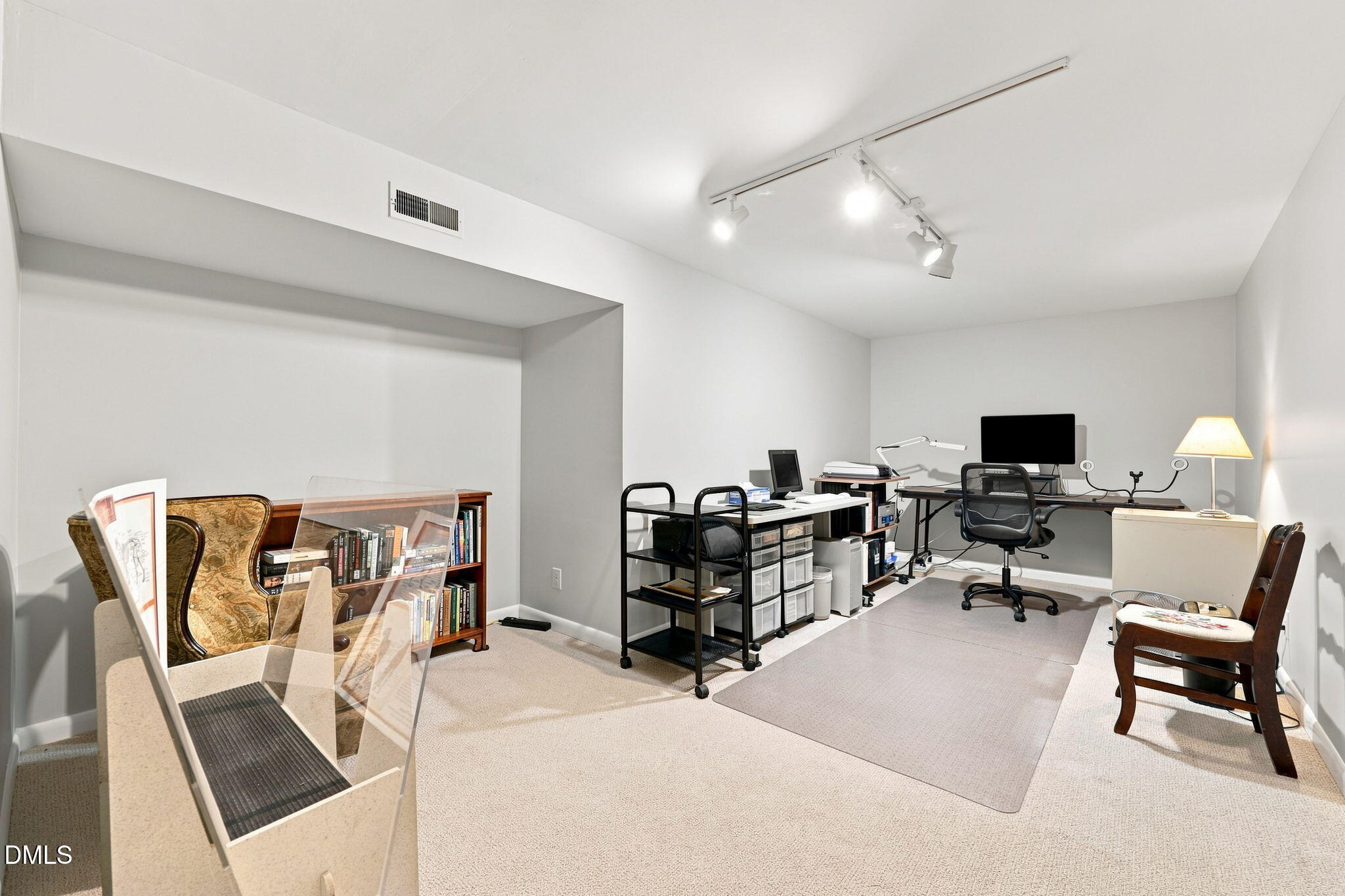 1207 Fairlane Road Property Photo 32