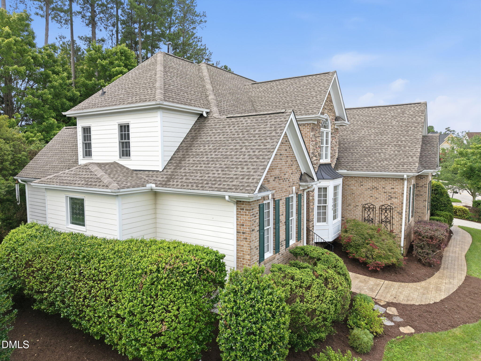 2108 Cameron Pond Drive Property Photo 4