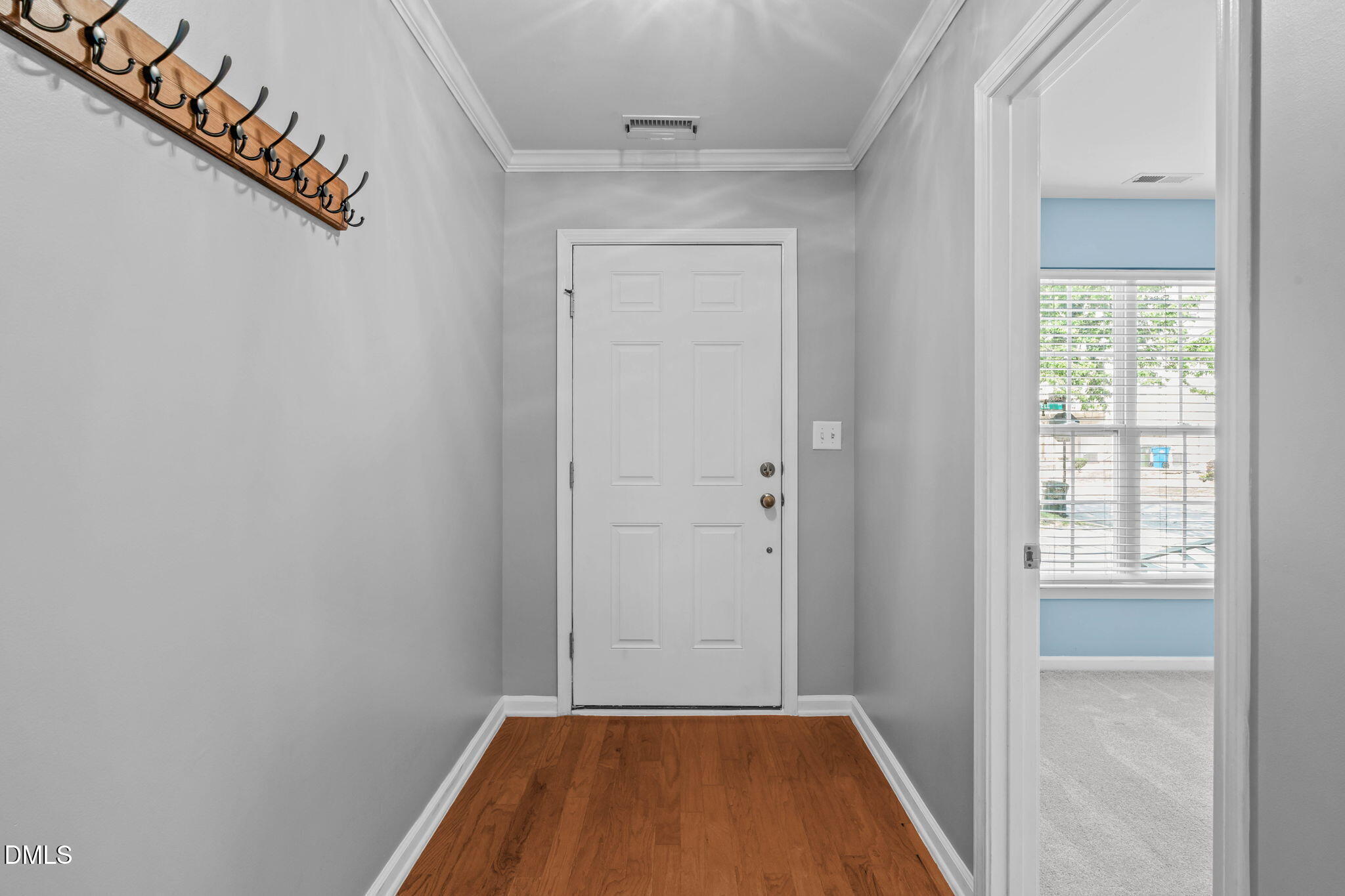 10024 Blackwell Drive Property Photo 6