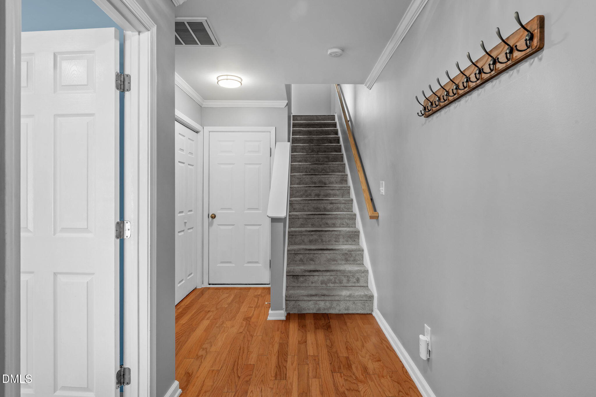 10024 Blackwell Drive Property Photo 7