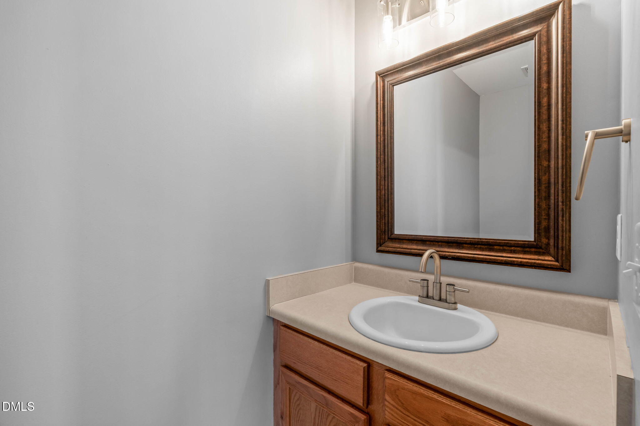 10024 Blackwell Drive Property Photo 14