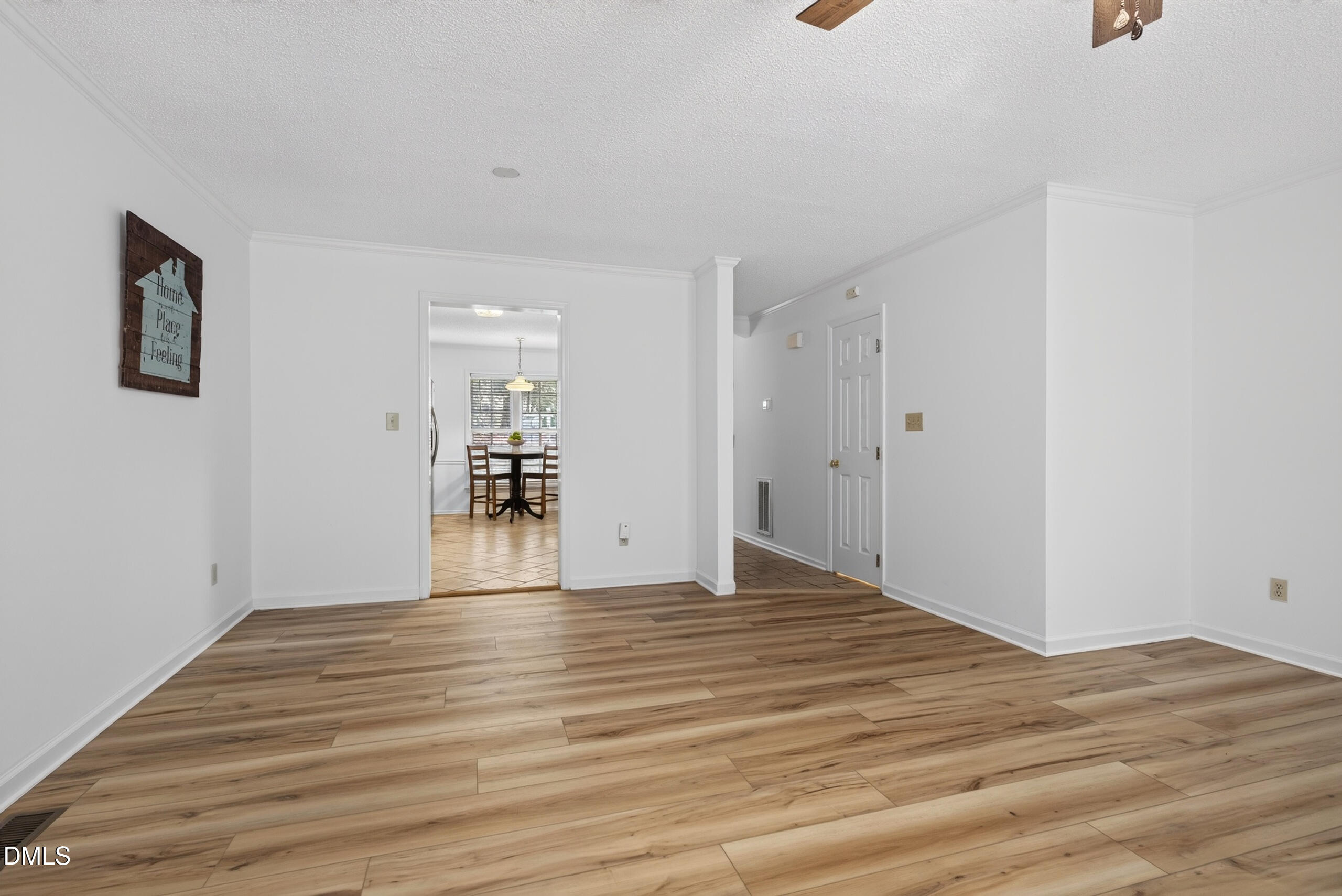 118 Greenmont Lane Property Photo 15
