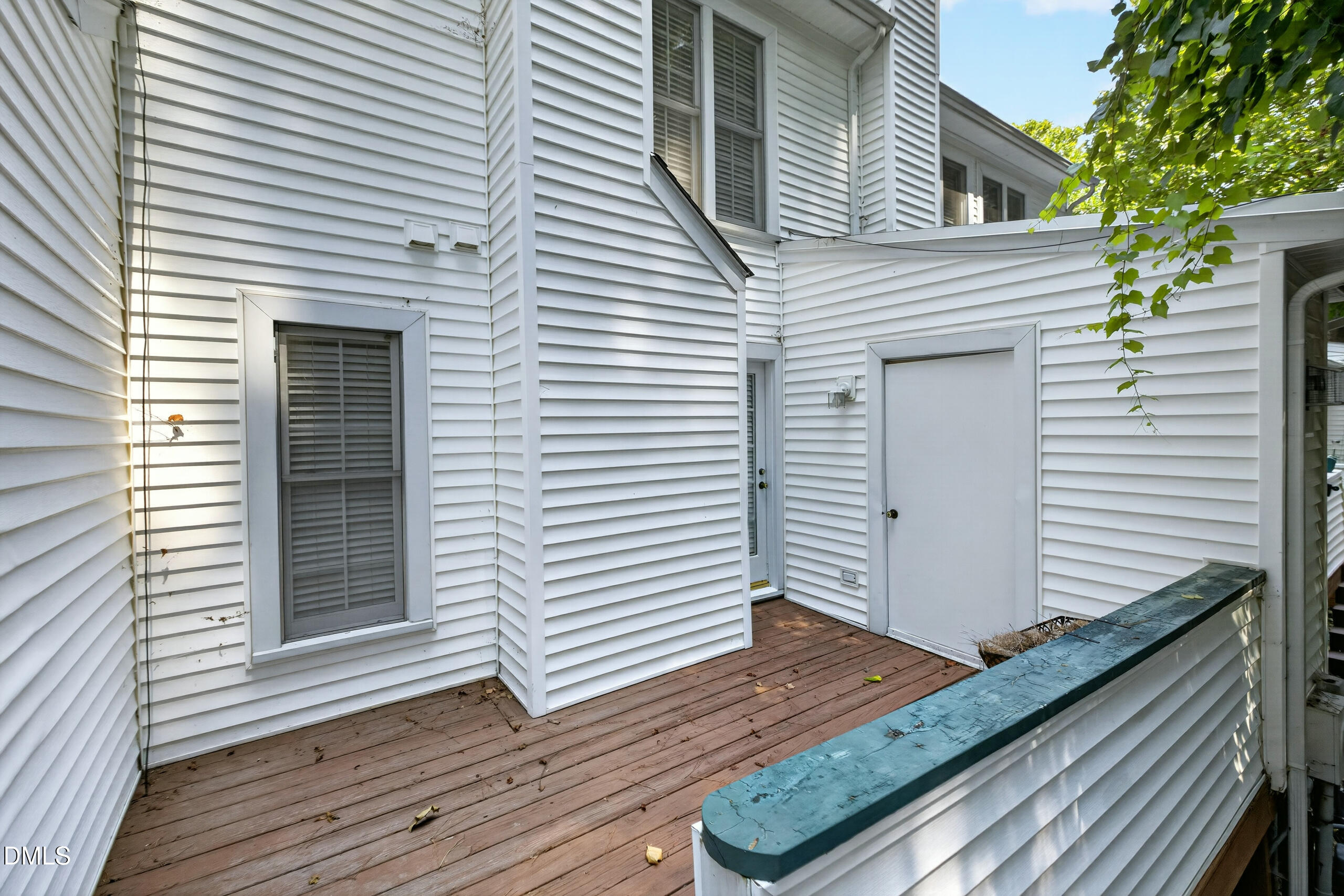 118 Greenmont Lane Property Photo 41