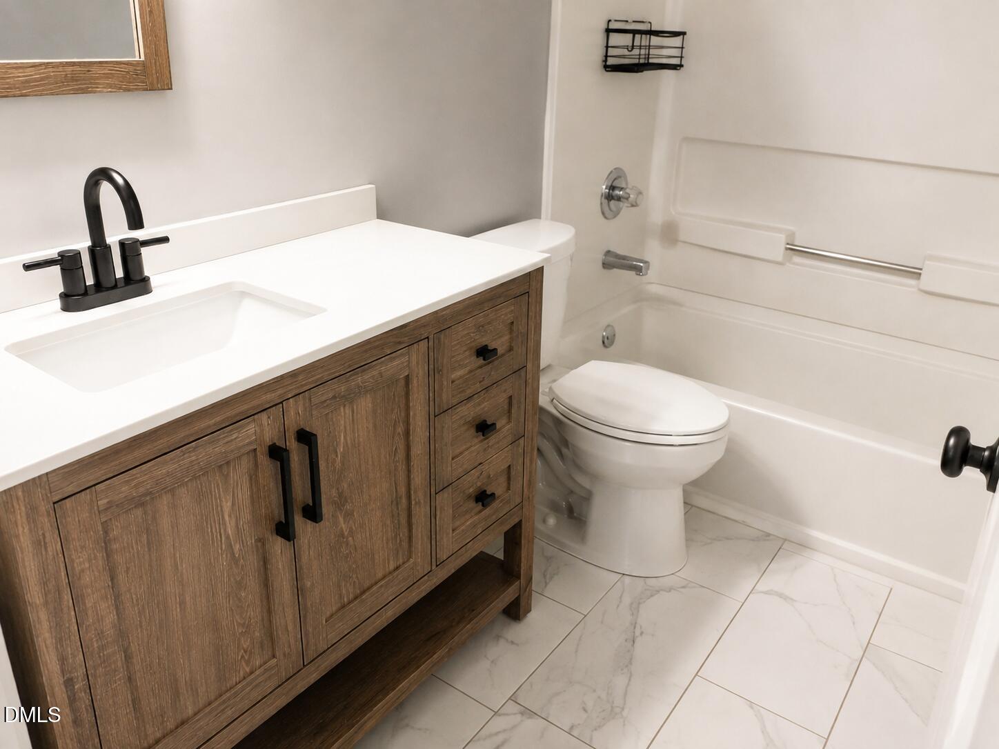 10 Crystal Oaks Court Property Photo 5