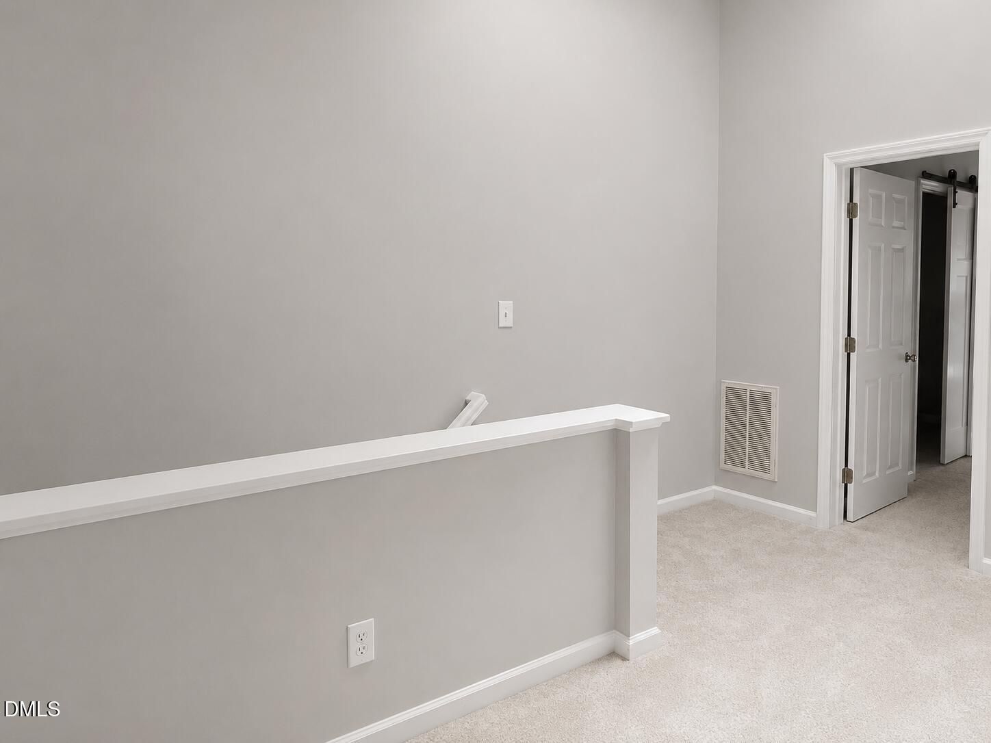10 Crystal Oaks Court Property Photo 11