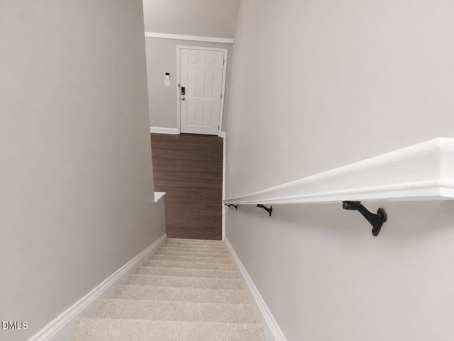 10 Crystal Oaks Court Property Photo 13