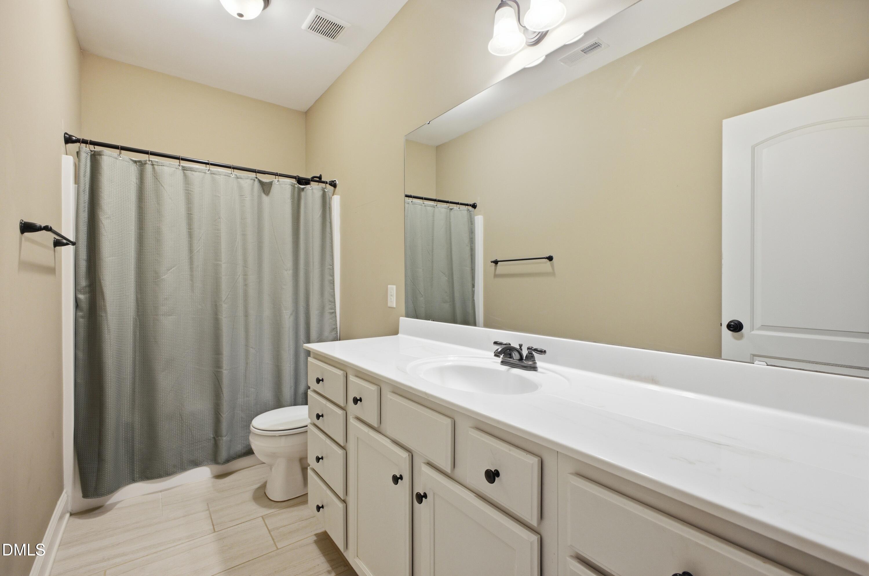 109 Dandy Flush Court Property Photo 25