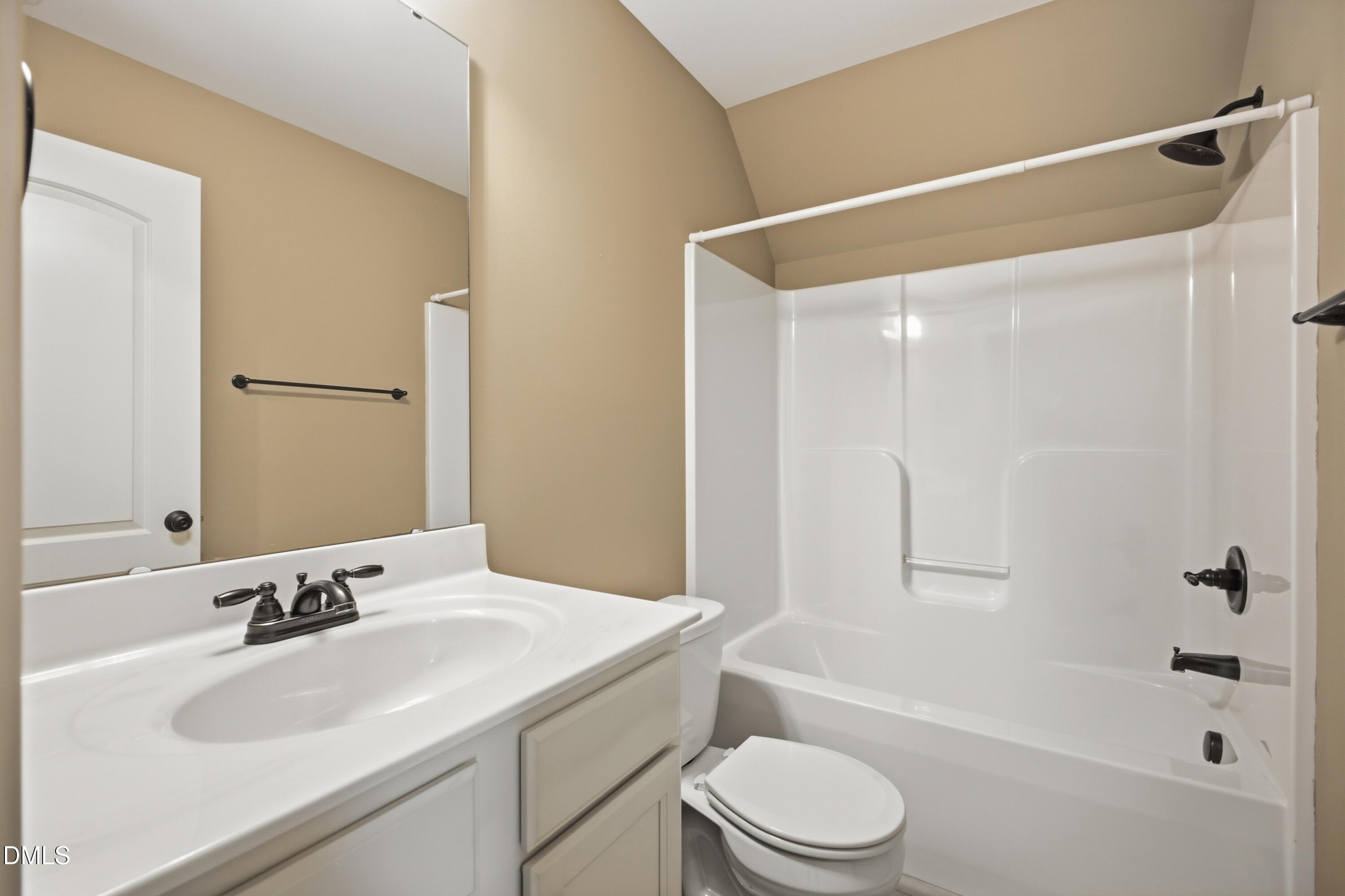 109 Dandy Flush Court Property Photo 29