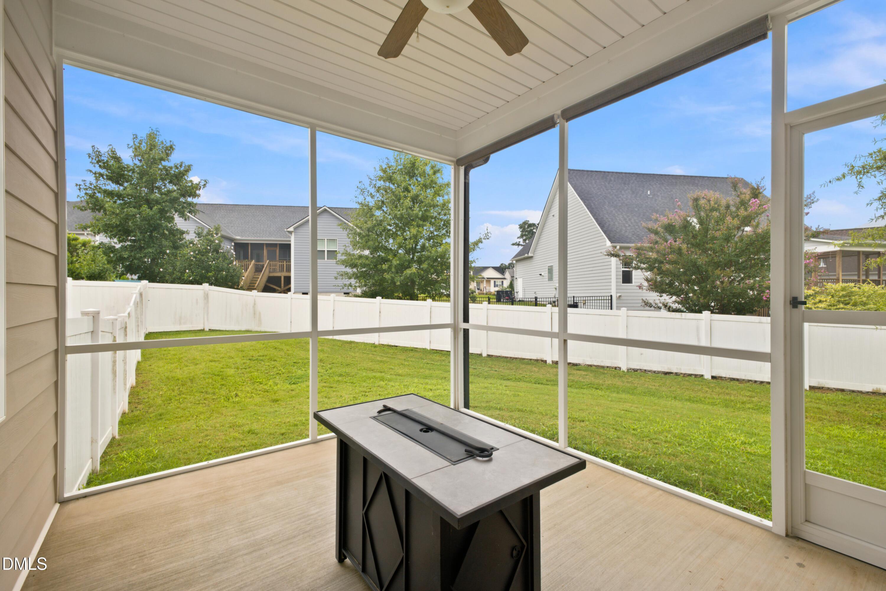 109 Dandy Flush Court Property Photo 30