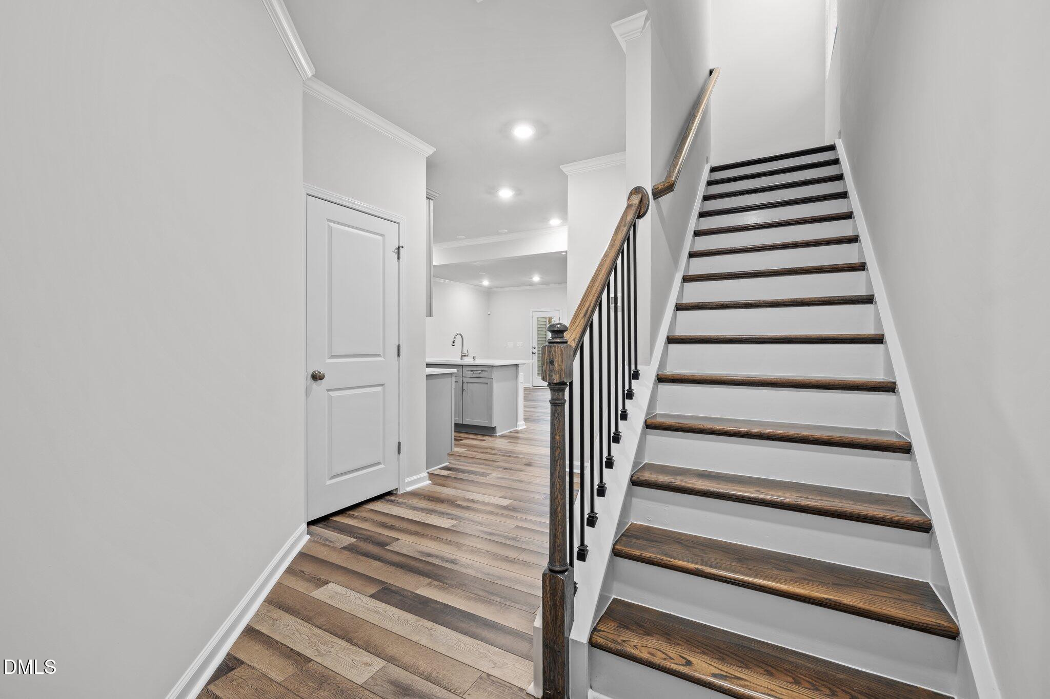2145 Caen Street Property Photo 7