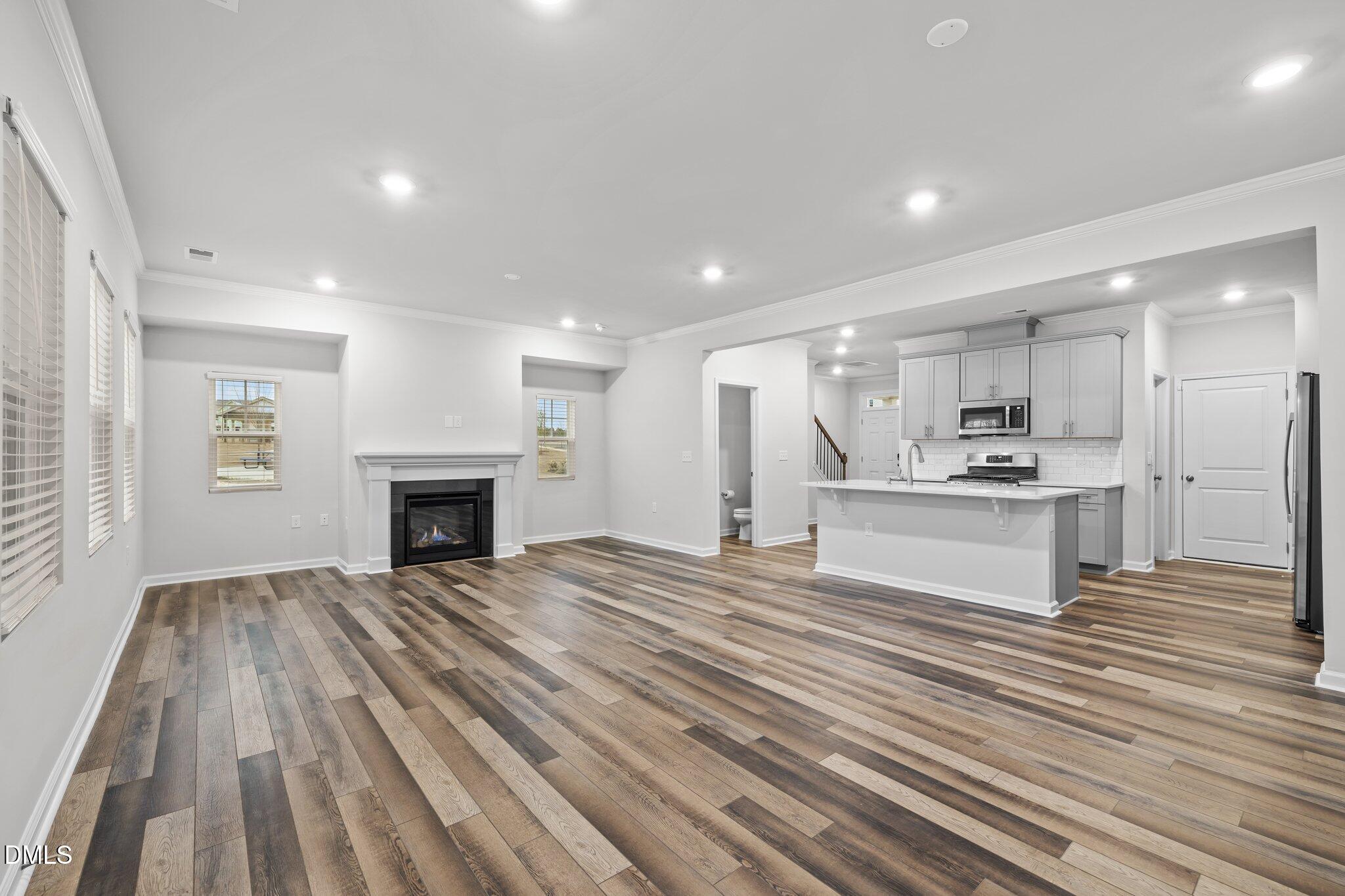 2145 Caen Street Property Photo 15