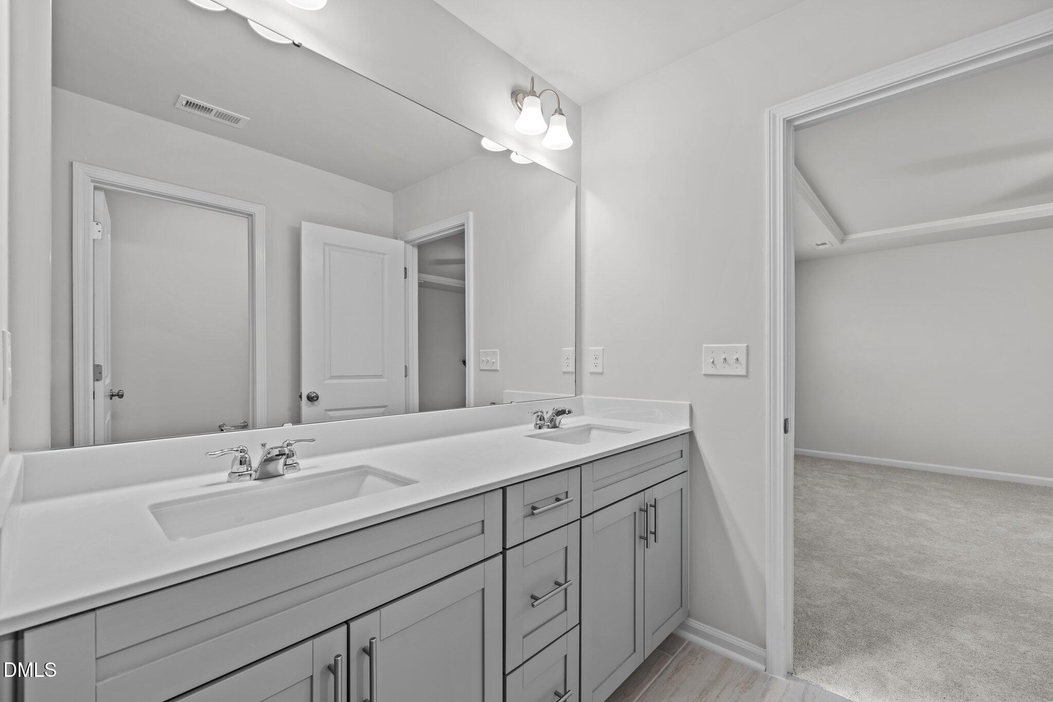 2145 Caen Street Property Photo 26