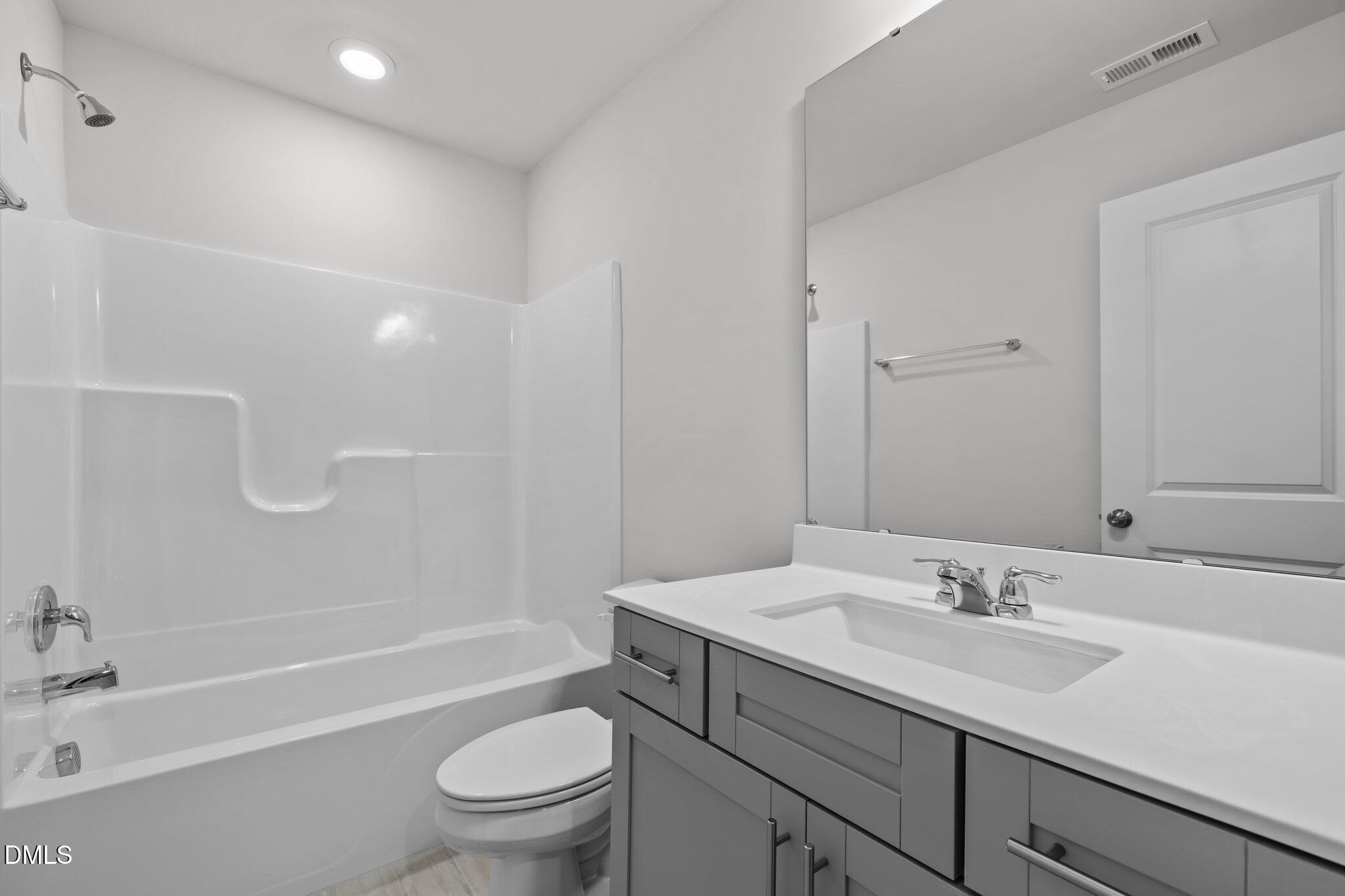 2145 Caen Street Property Photo 34