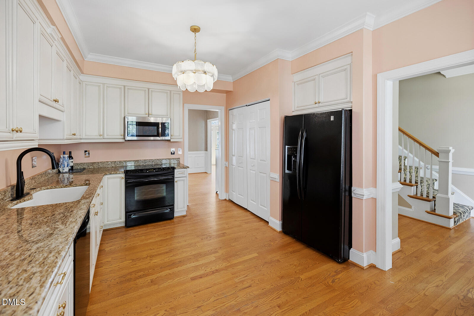 6106 Parker Croft Court Property Photo 6