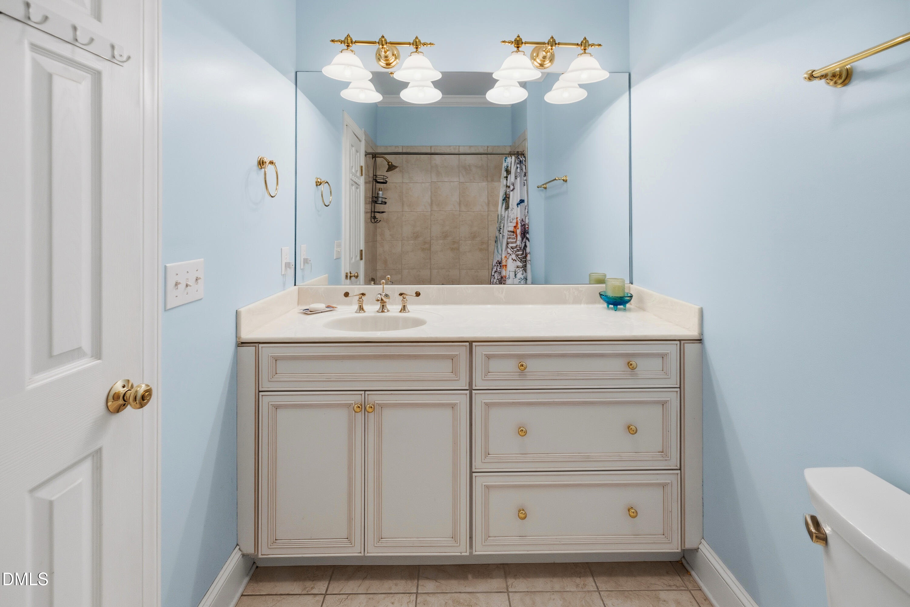 6106 Parker Croft Court Property Photo 21