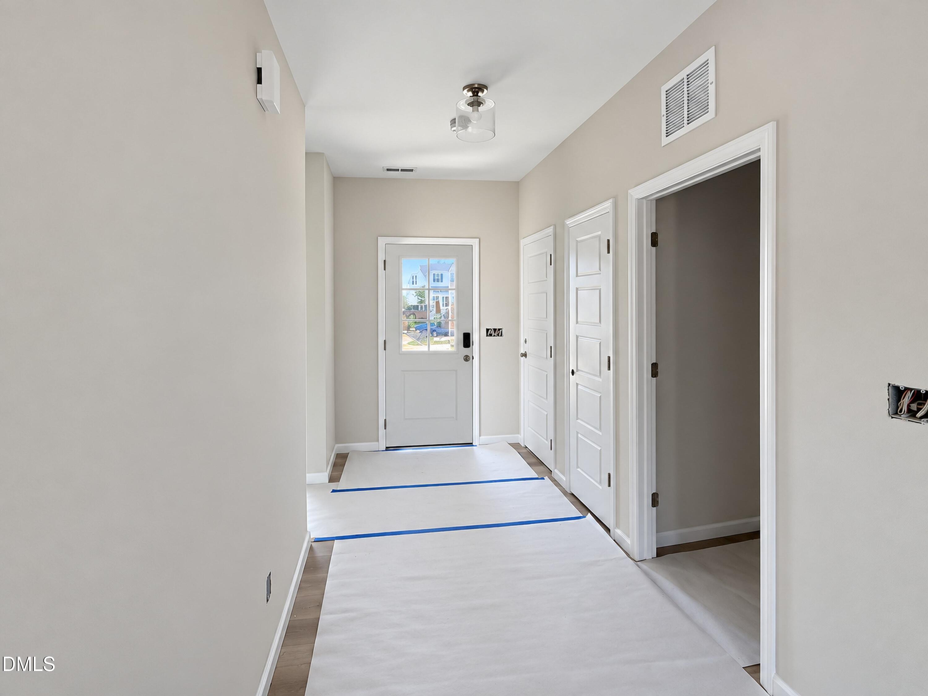 39 E Emily Gardens Drive (86) Property Photo 2