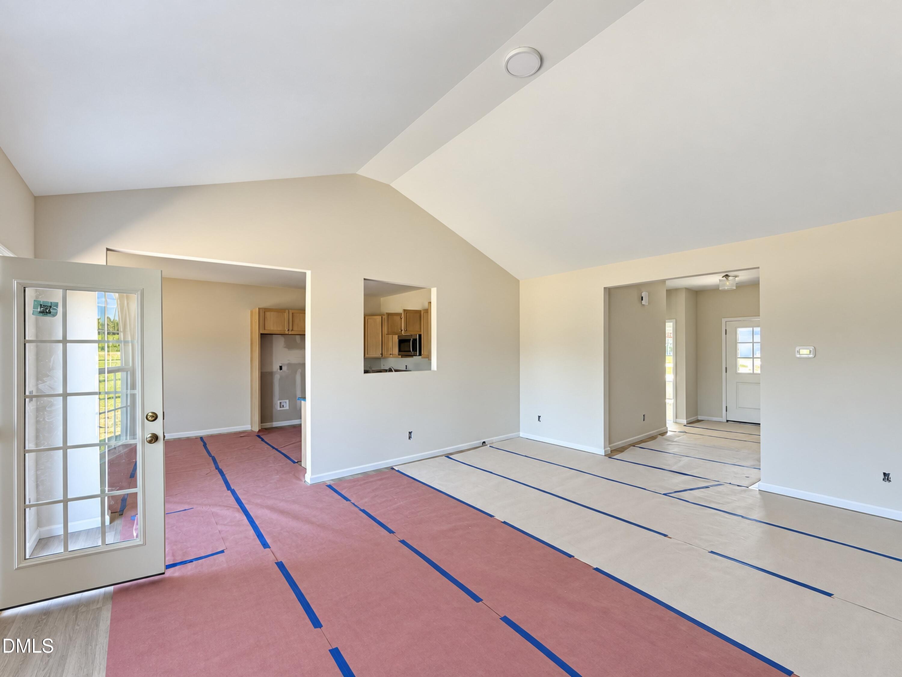 39 E Emily Gardens Drive (86) Property Photo 4