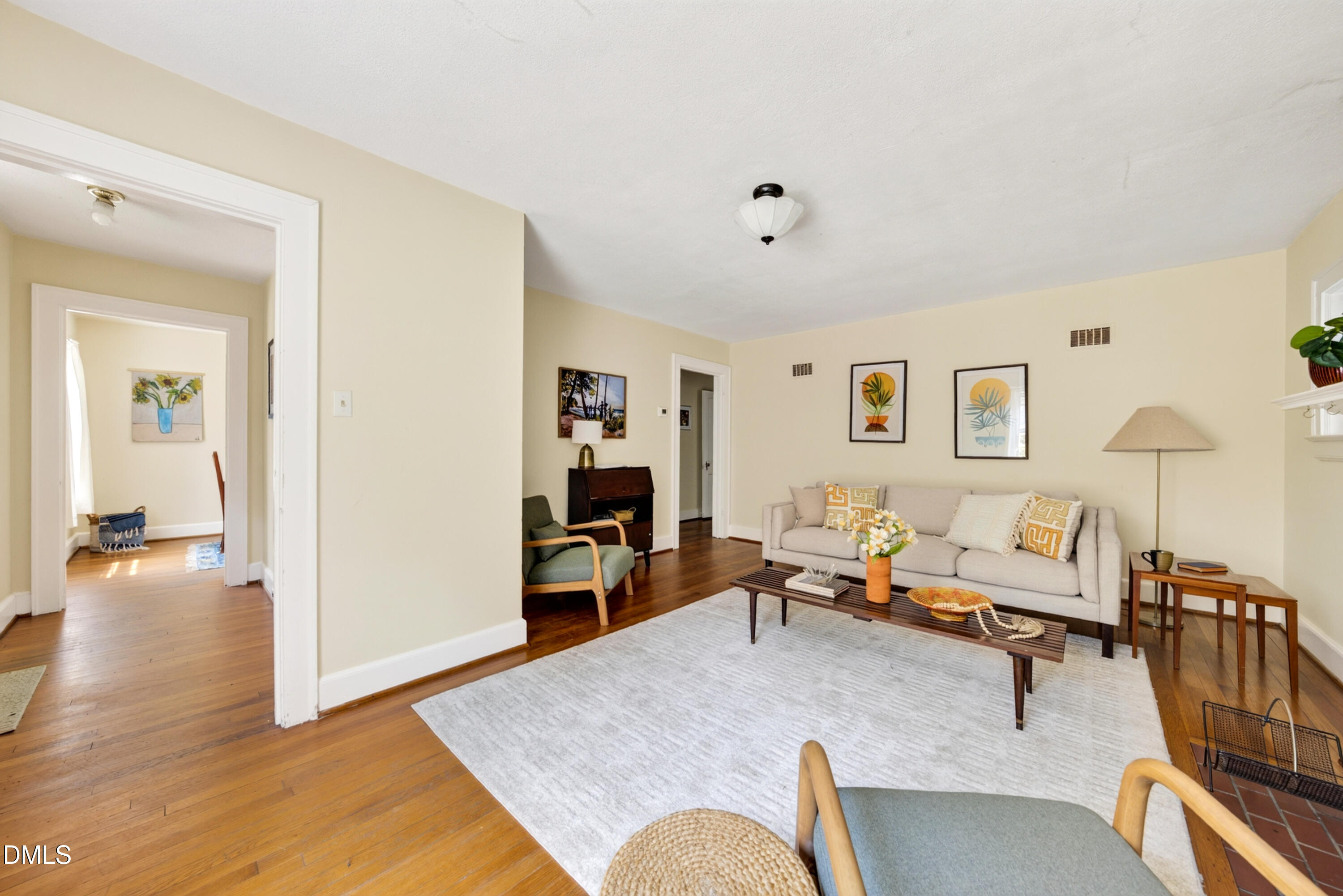 2320 Englewood Avenue Property Photo 7