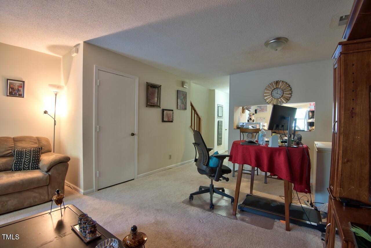 10 Grove Park Road Property Photo 8