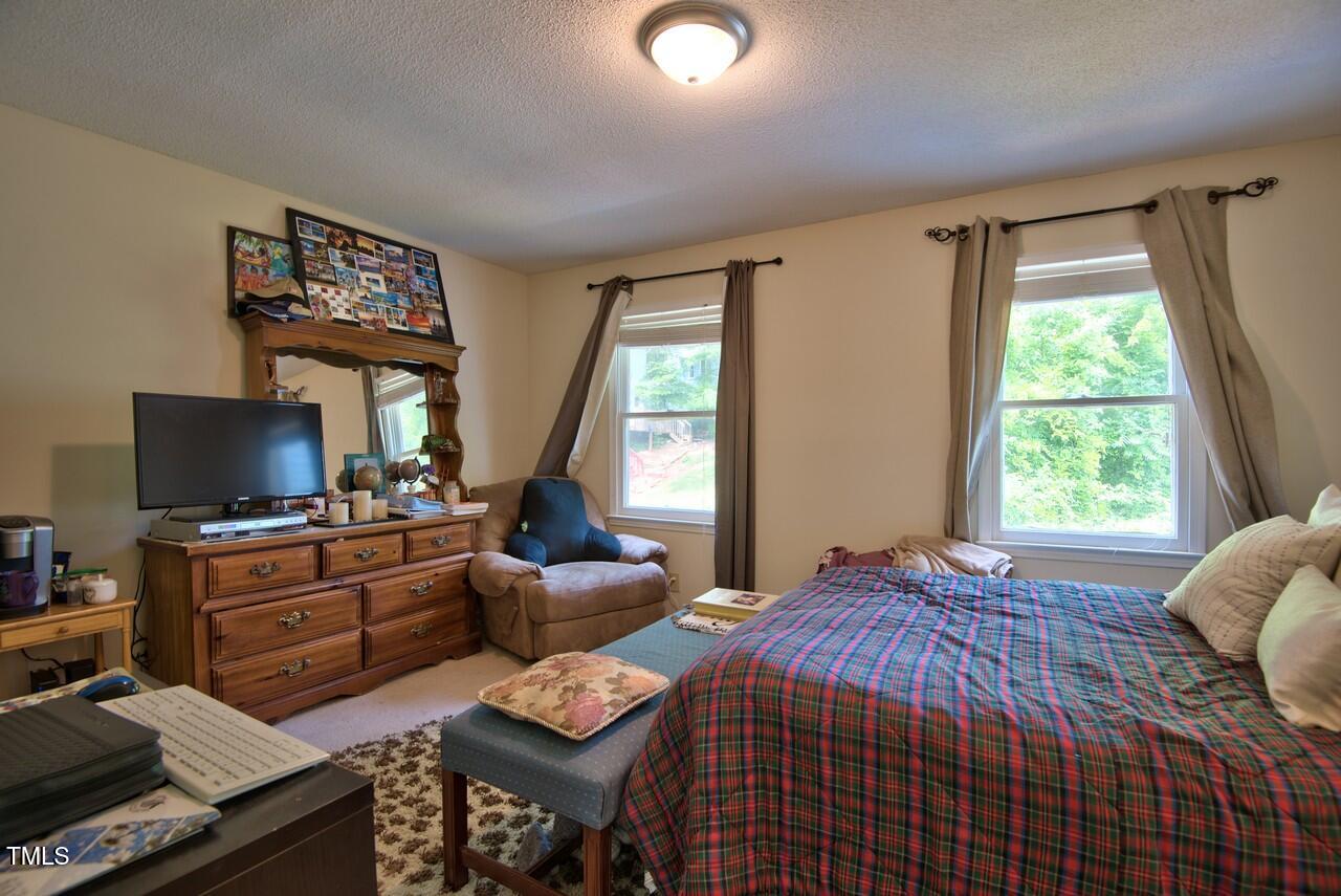 10 Grove Park Road Property Photo 15