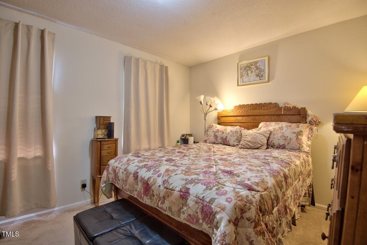 10 Grove Park Road Property Photo 19