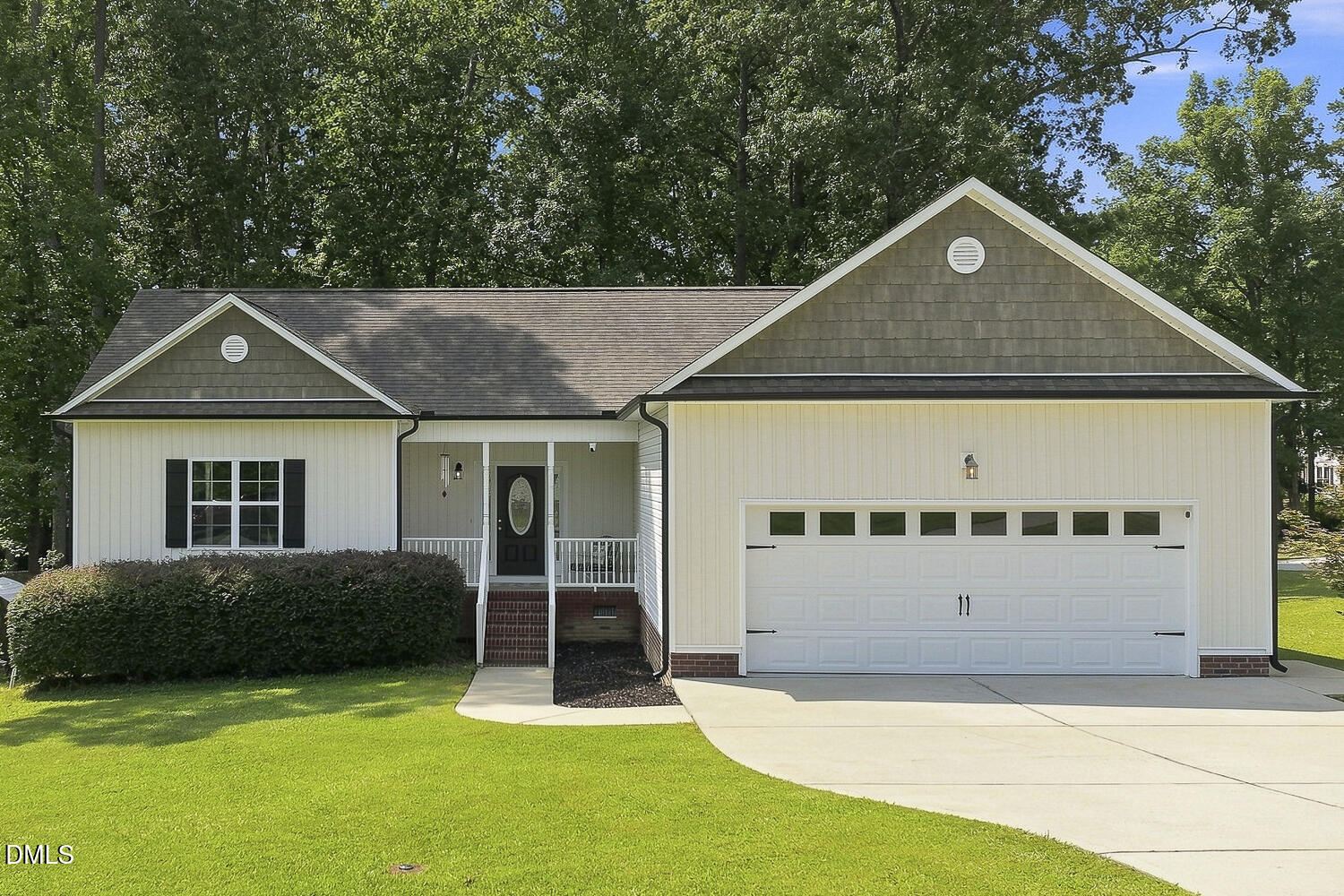 14 Springmoor Drive Property Photo 2