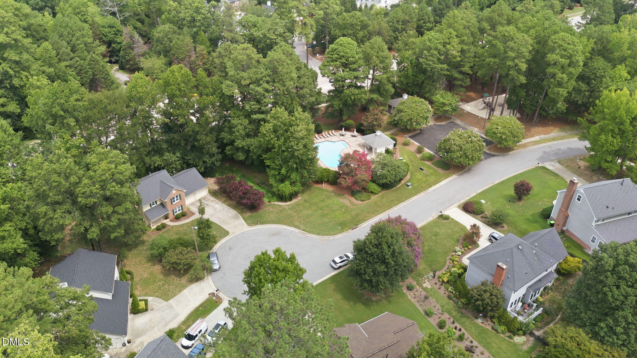 1008 Beringer Place Property Photo 3