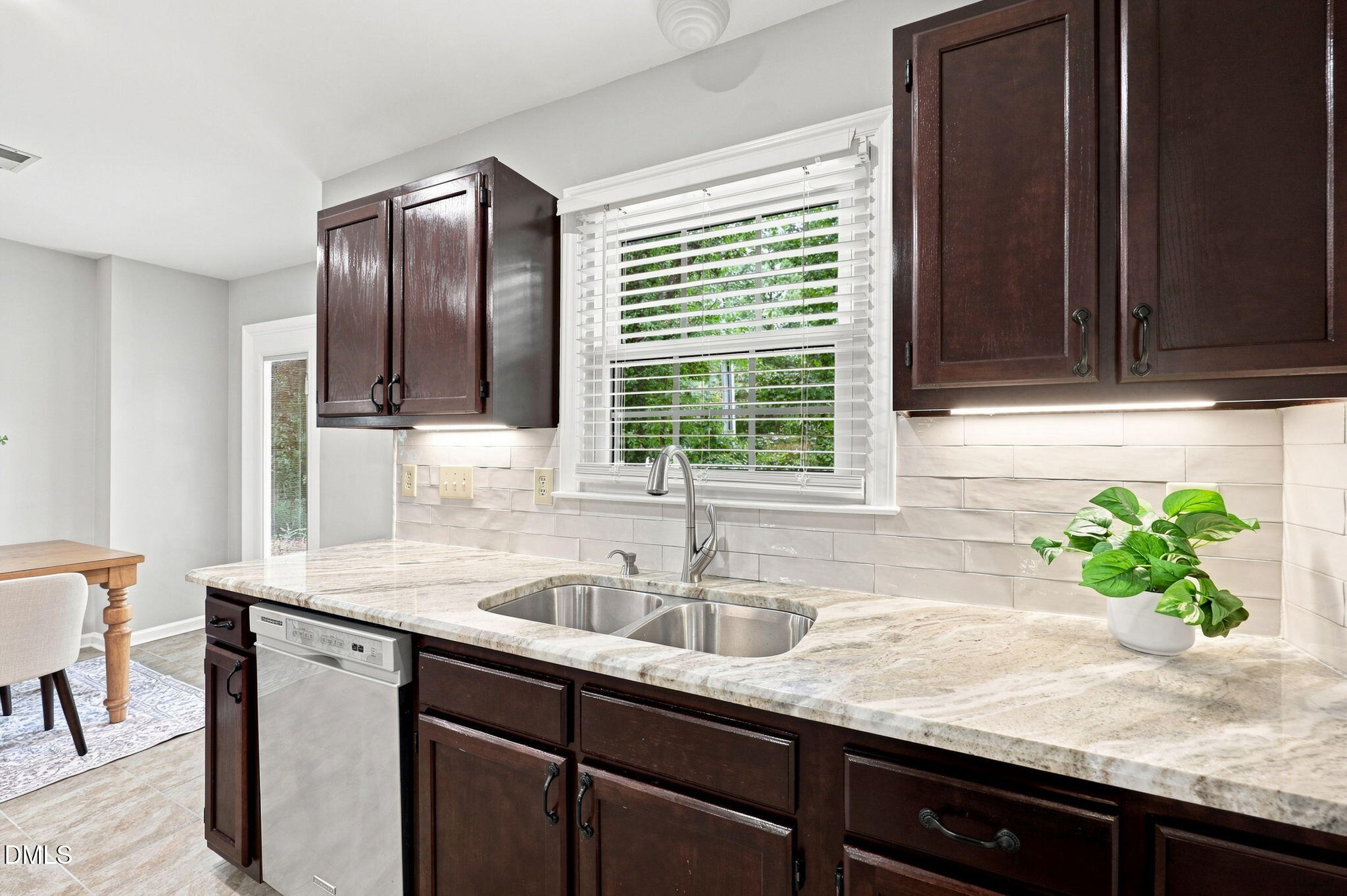 1008 Beringer Place Property Photo 23