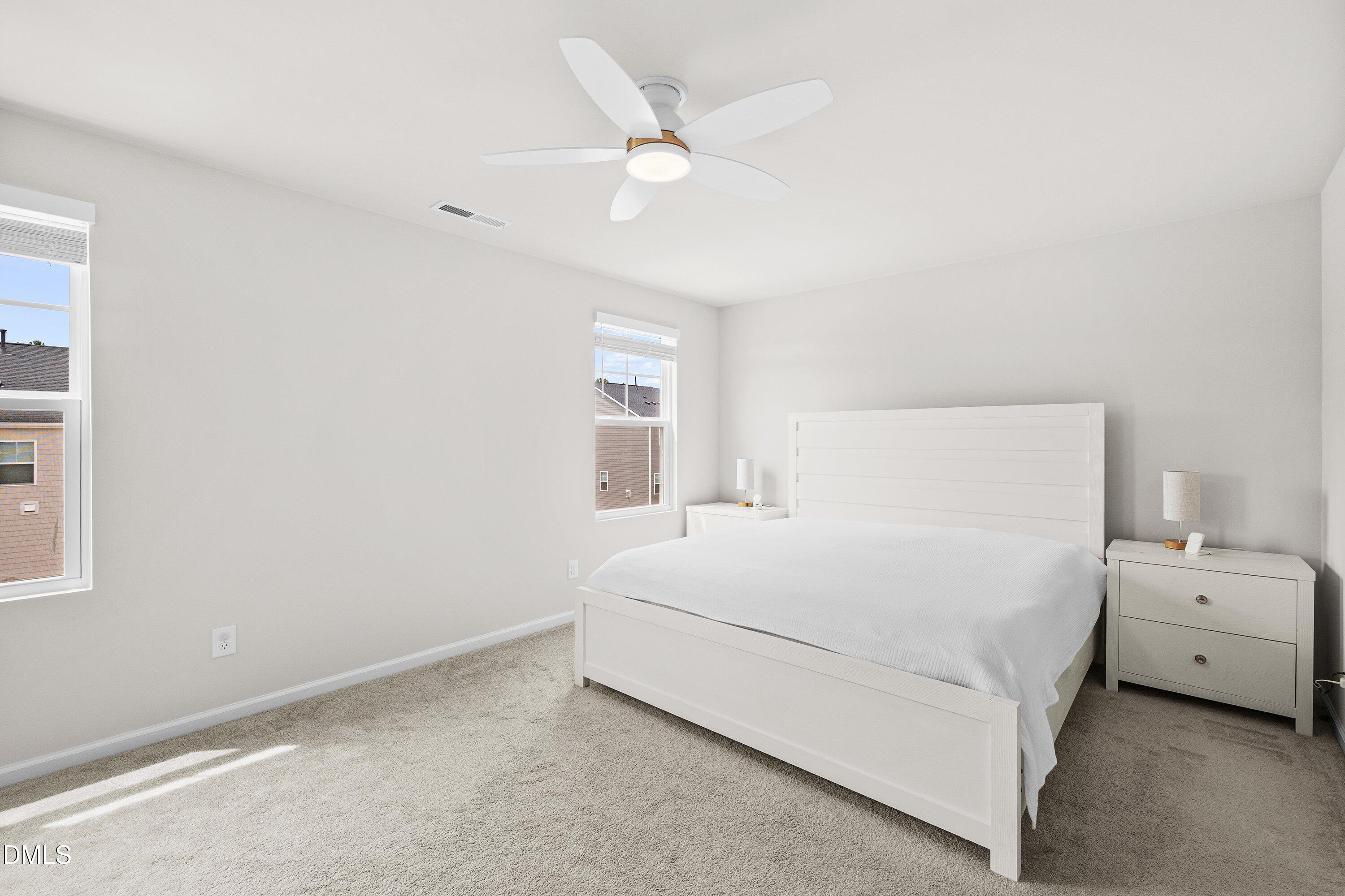 455 Deercroft Drive Property Photo 16