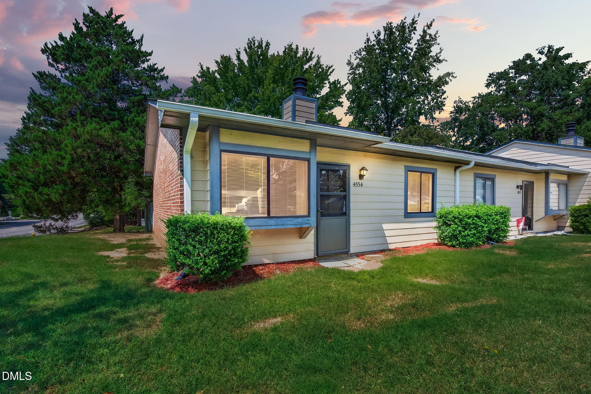 4554 N New Hope Road Property Photo 1