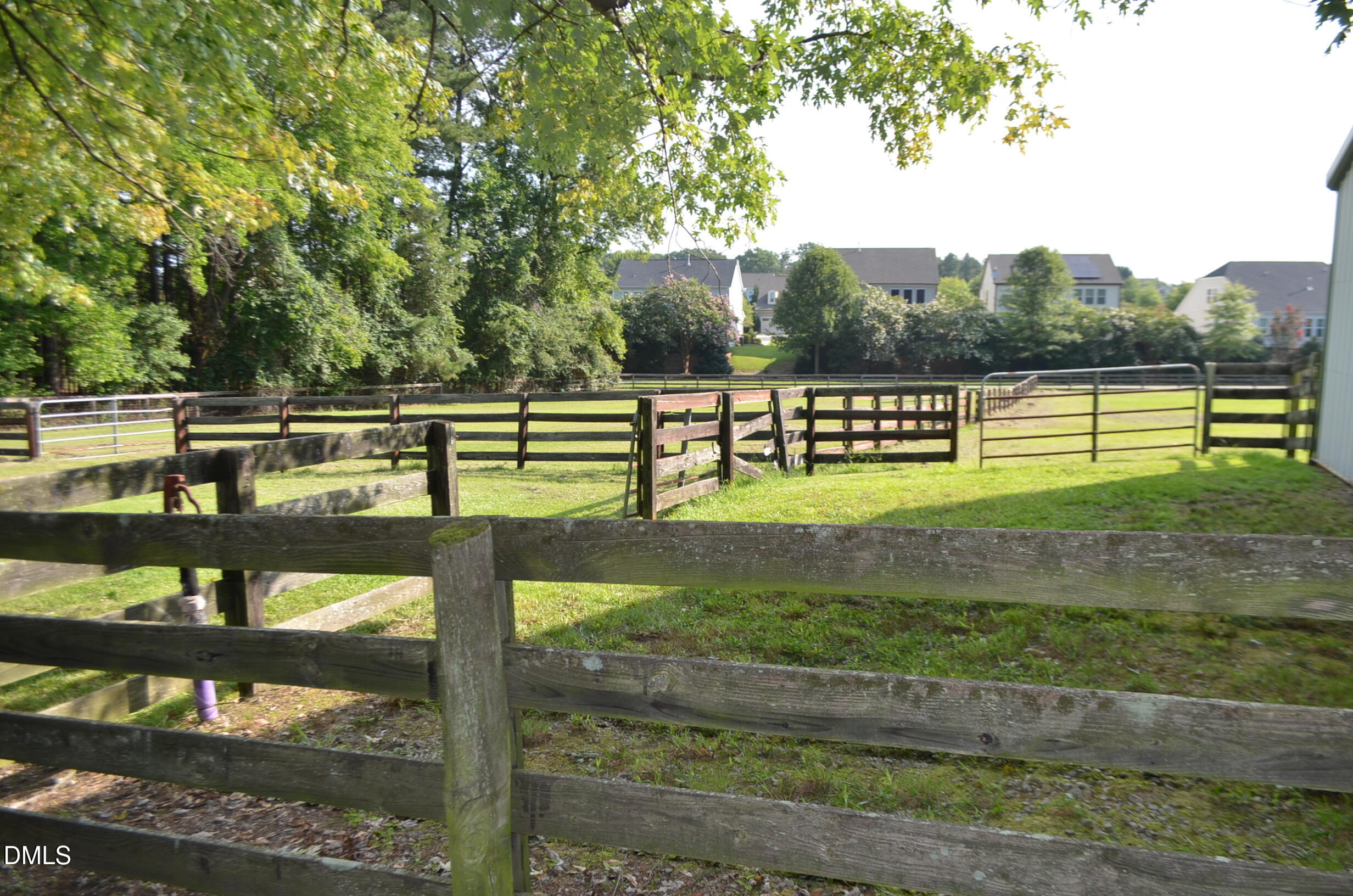 1212 Happy Hunting Hills Drive Property Photo 11