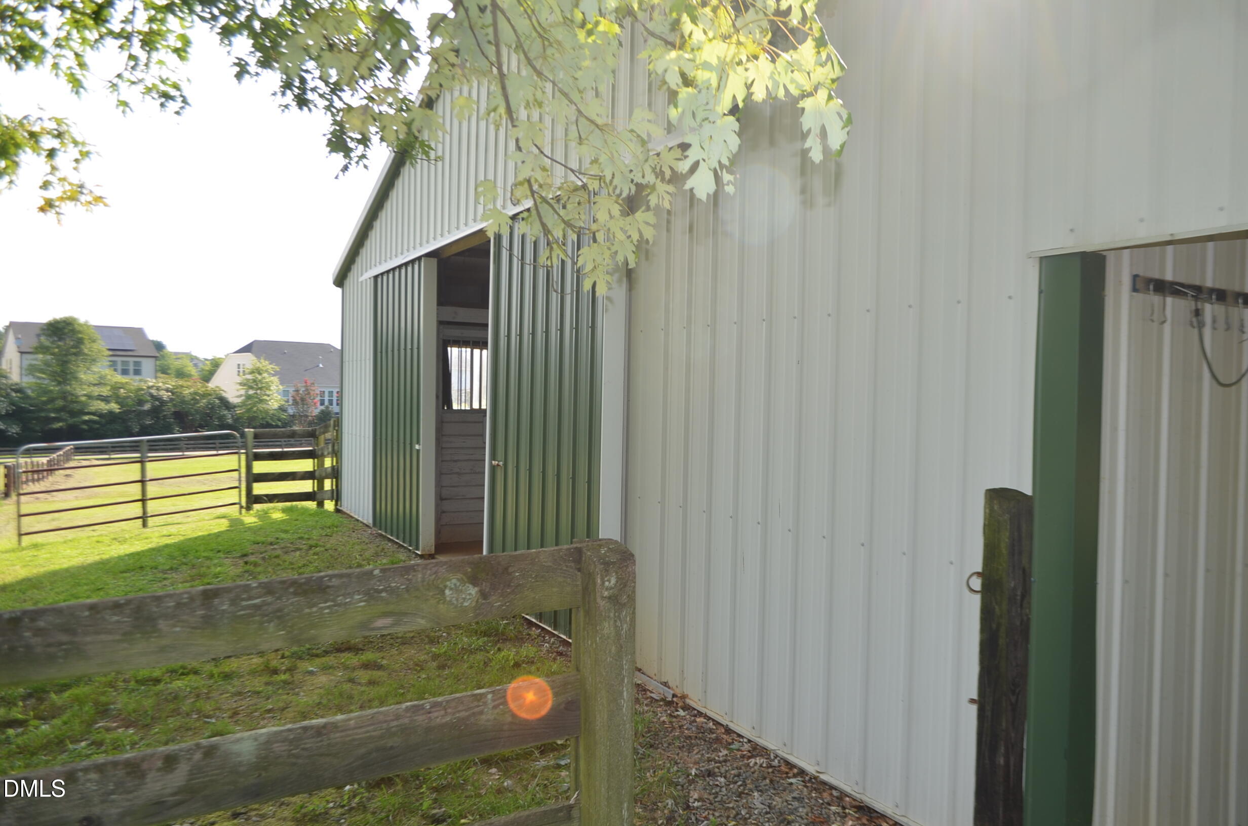 1212 Happy Hunting Hills Drive Property Photo 12