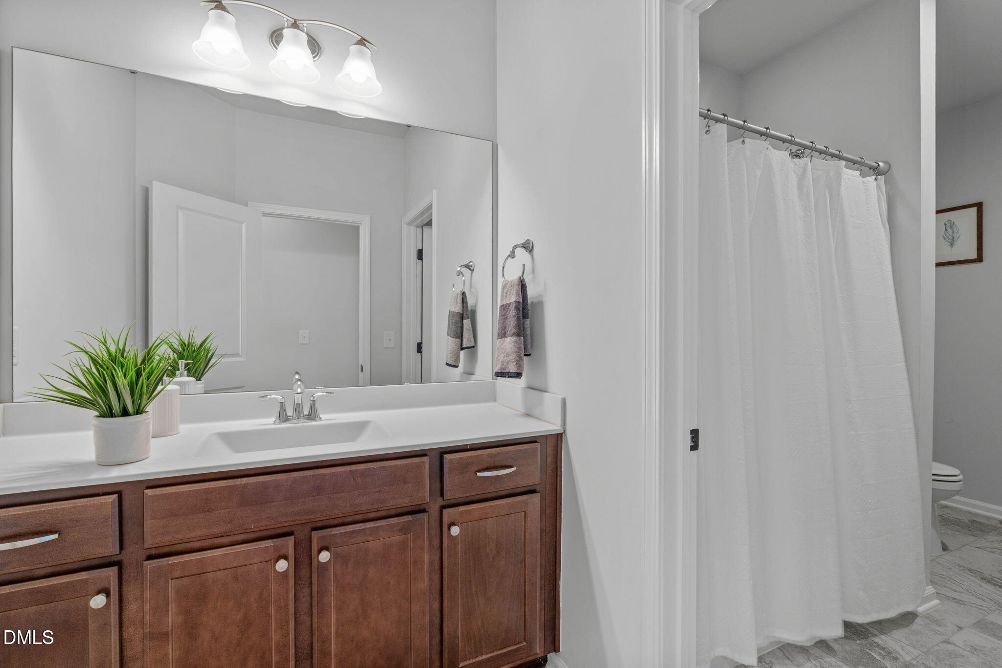 1004 Canyon Shadows Court Property Photo 46