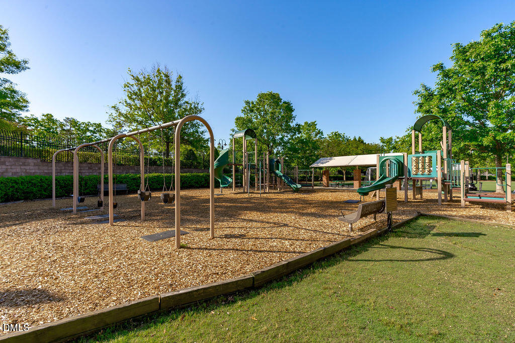 1004 Canyon Shadows Court Property Photo 61