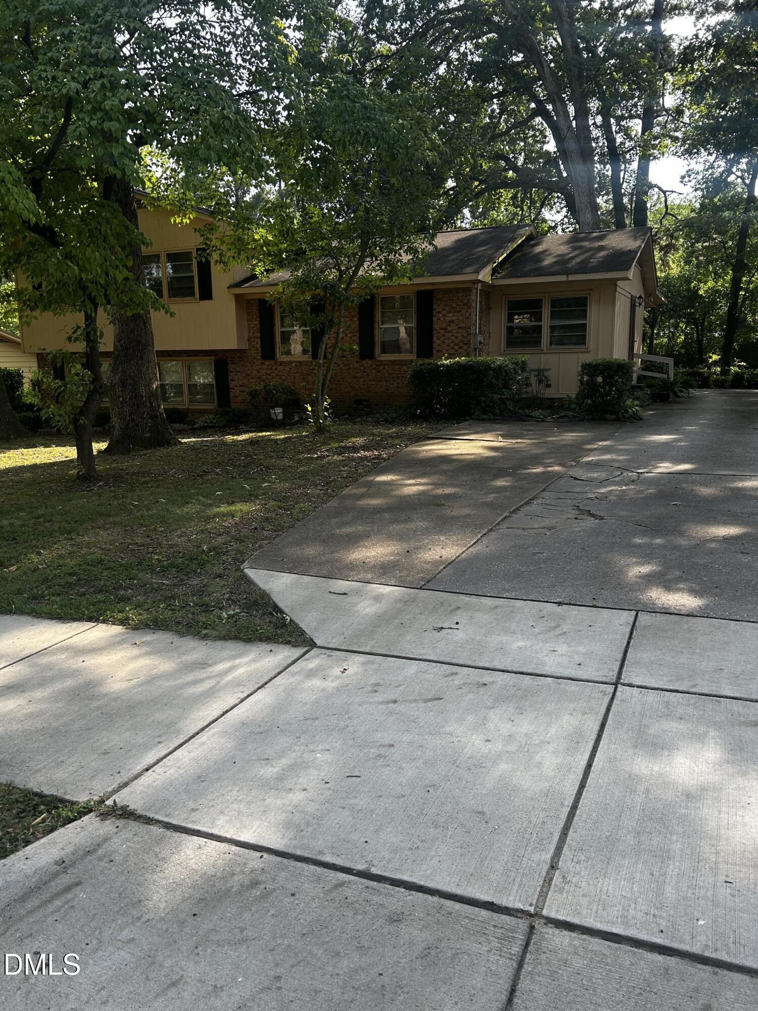 4405 Drexel Drive Property Photo 3