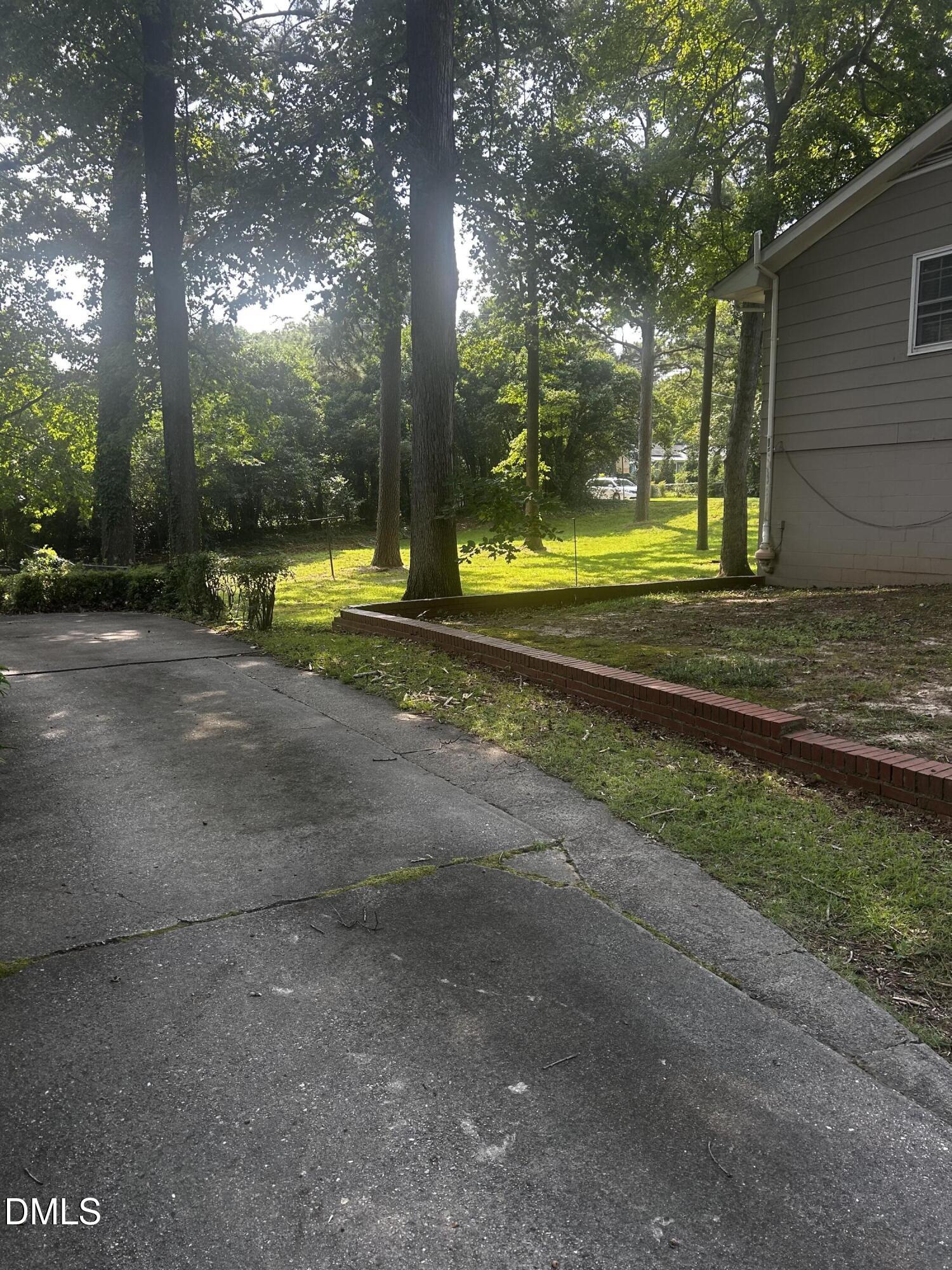 4405 Drexel Drive Property Photo 8