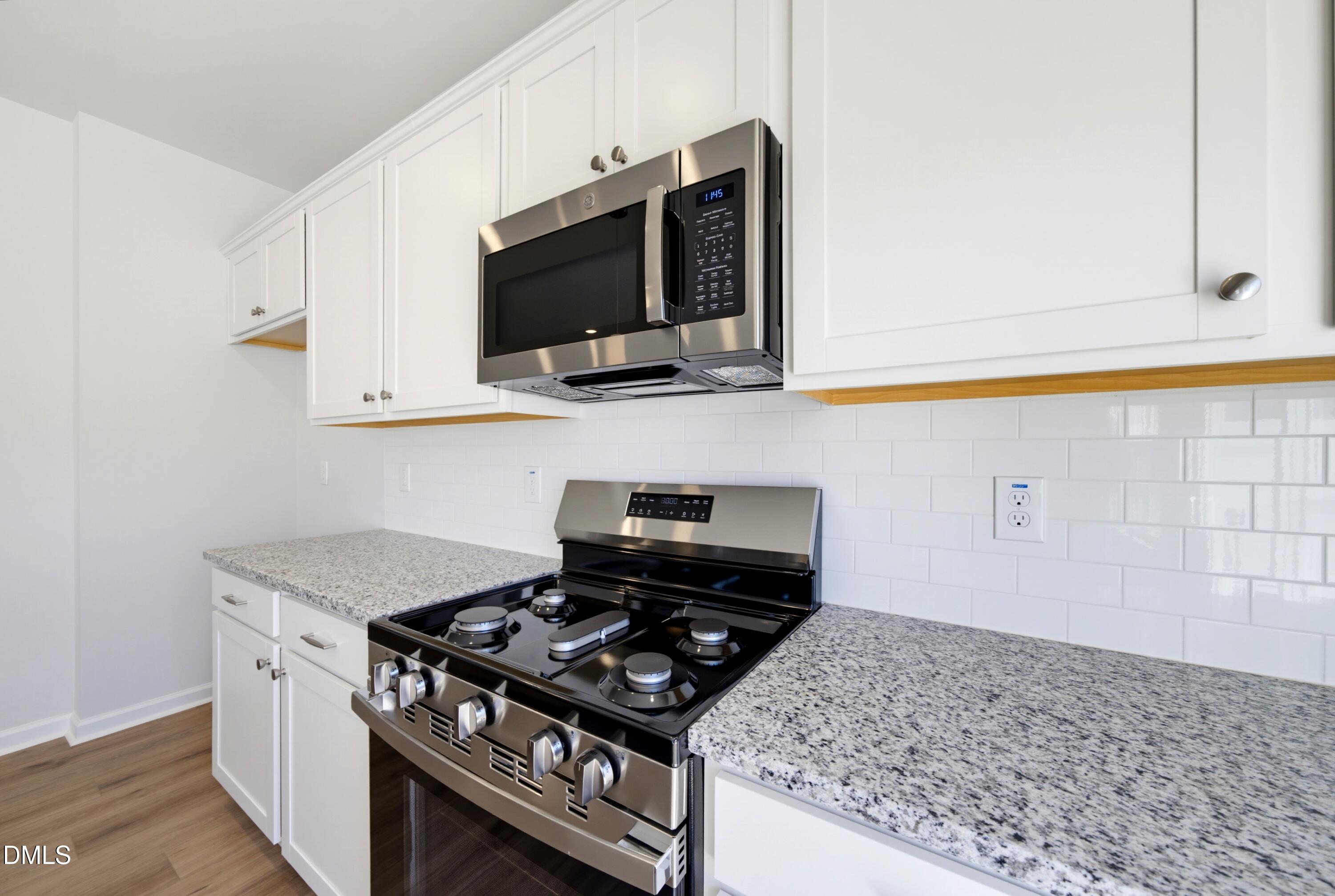 1140 Tea Rose Court 343 Property Photo 6