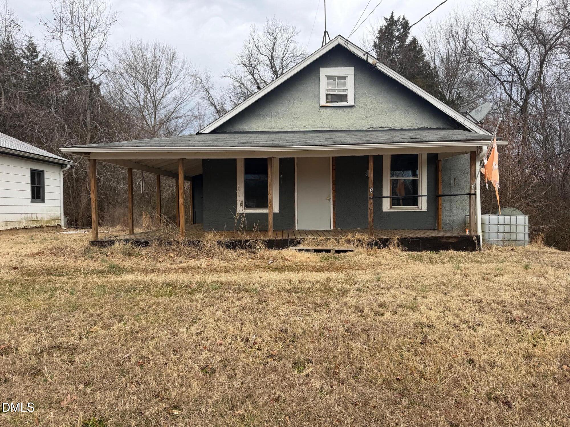 2412 Park Springs Road Property Photo 1
