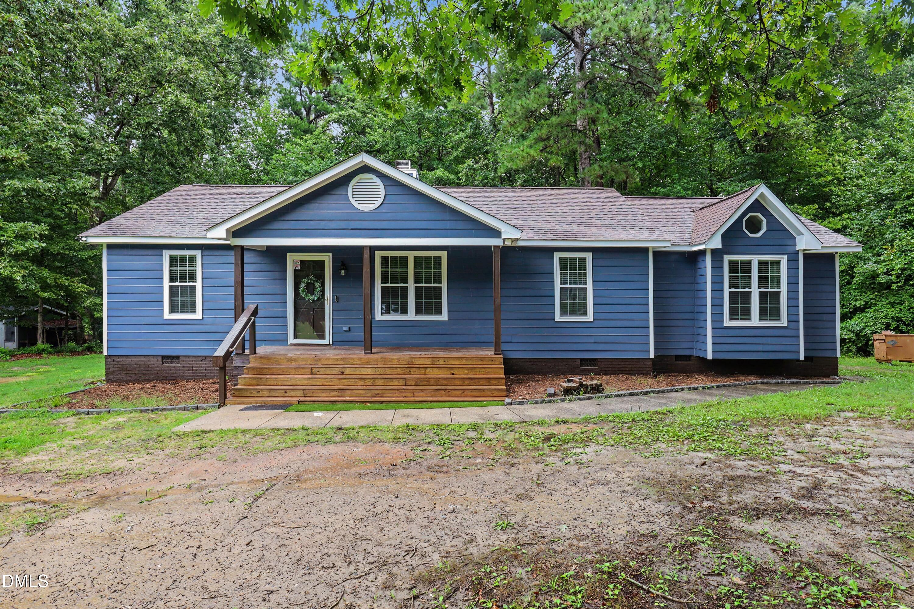 7929 Lake Jenn Drive Property Photo