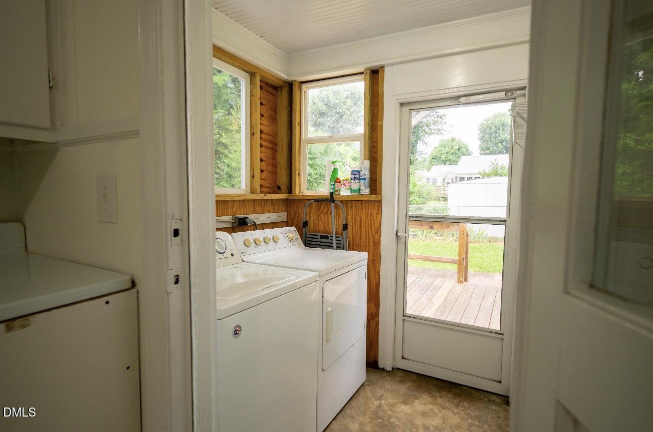 611 E Finch Street Property Photo 13