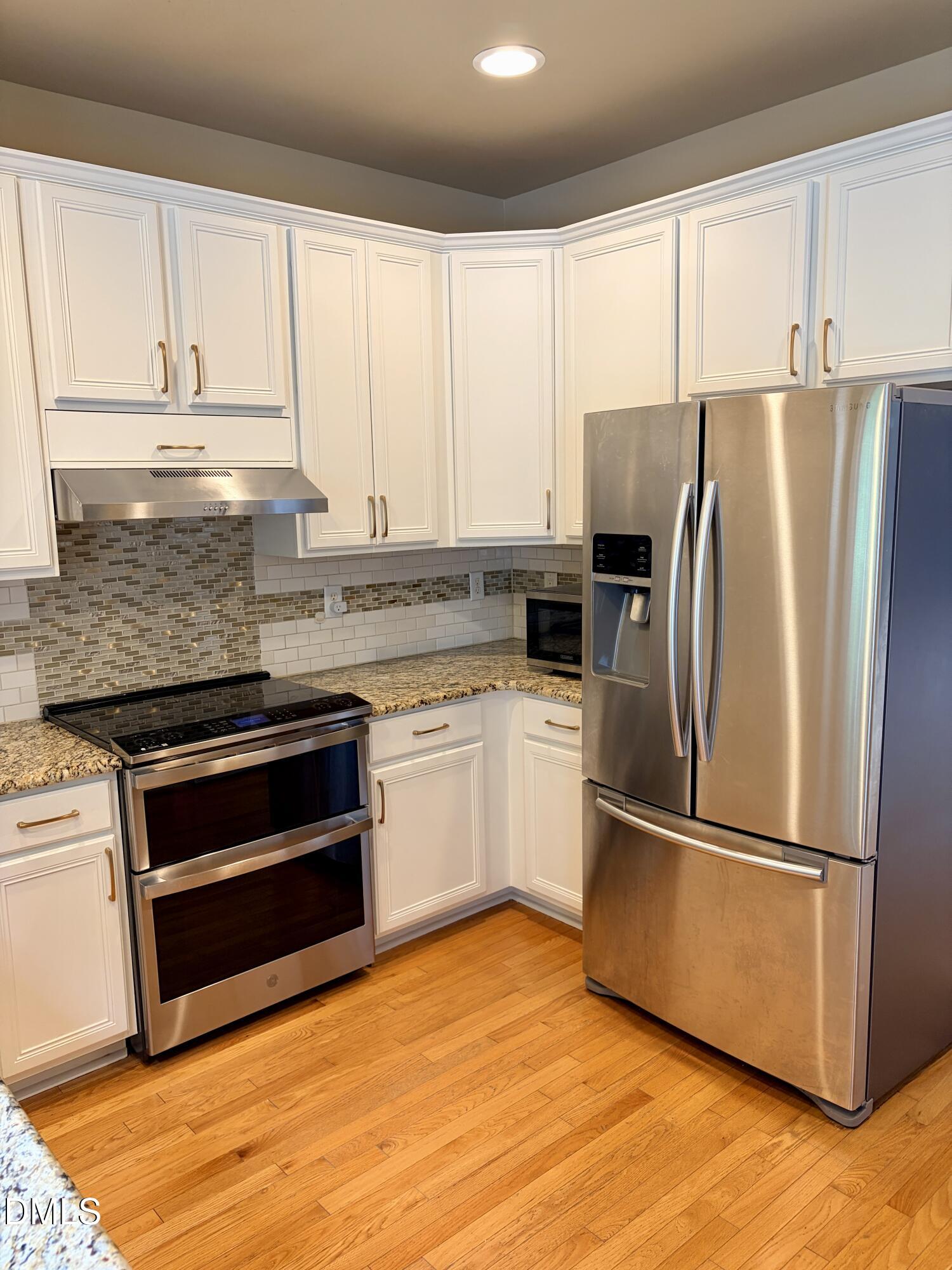 1706 Autumn Ridge Drive Property Photo 10